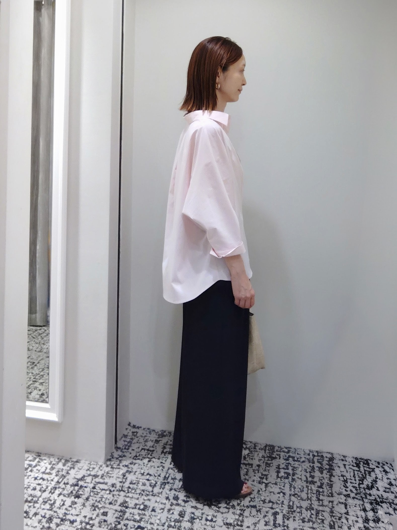 terumiさんの「UNTITLED｜【接触冷感/吸水速乾/UVカット】ドルマンスリーブシャツ」を使ったコーディネート