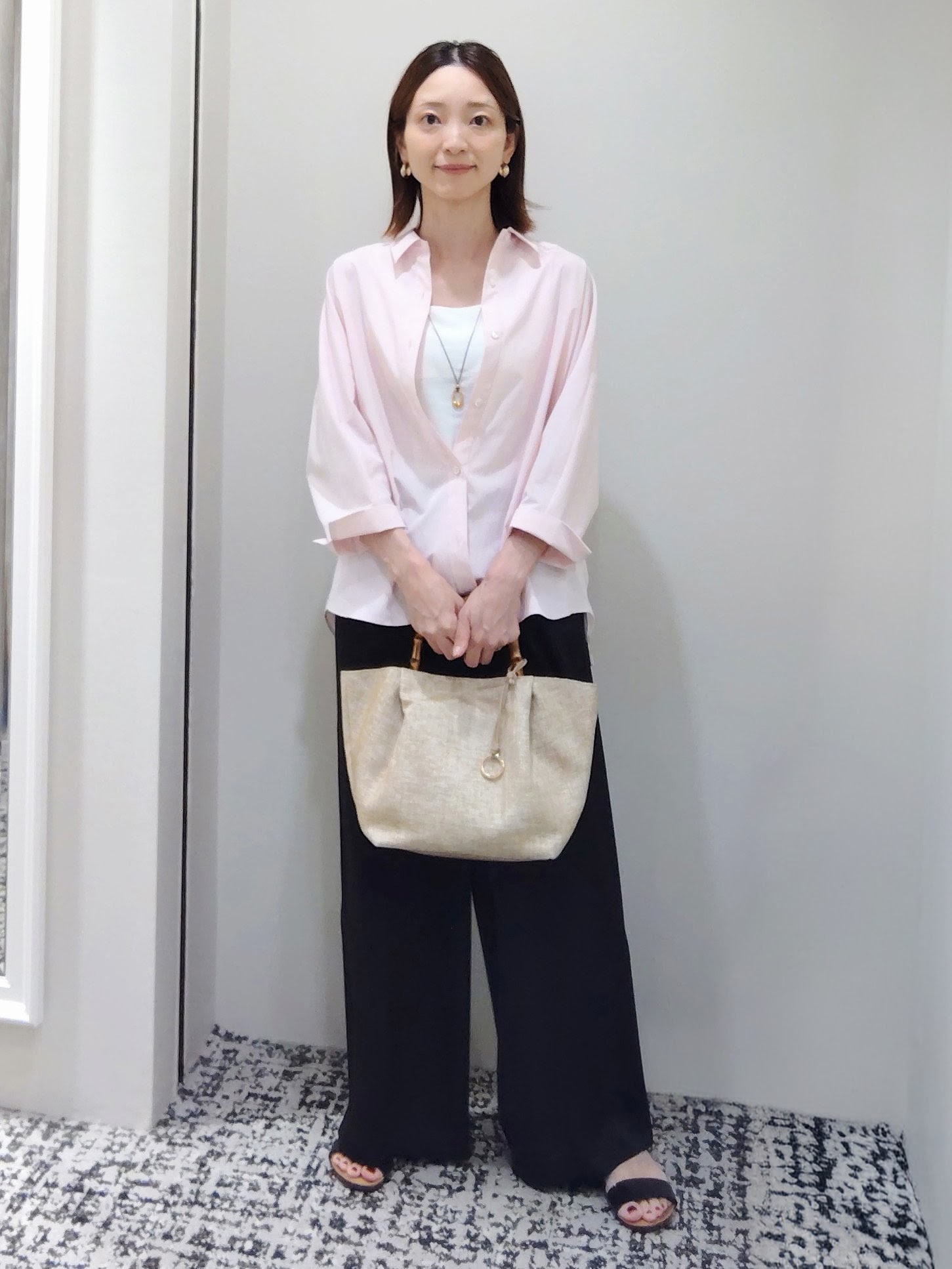 terumiさんの「UNTITLED｜【接触冷感/吸水速乾/UVカット】ドルマンスリーブシャツ」を使ったコーディネート