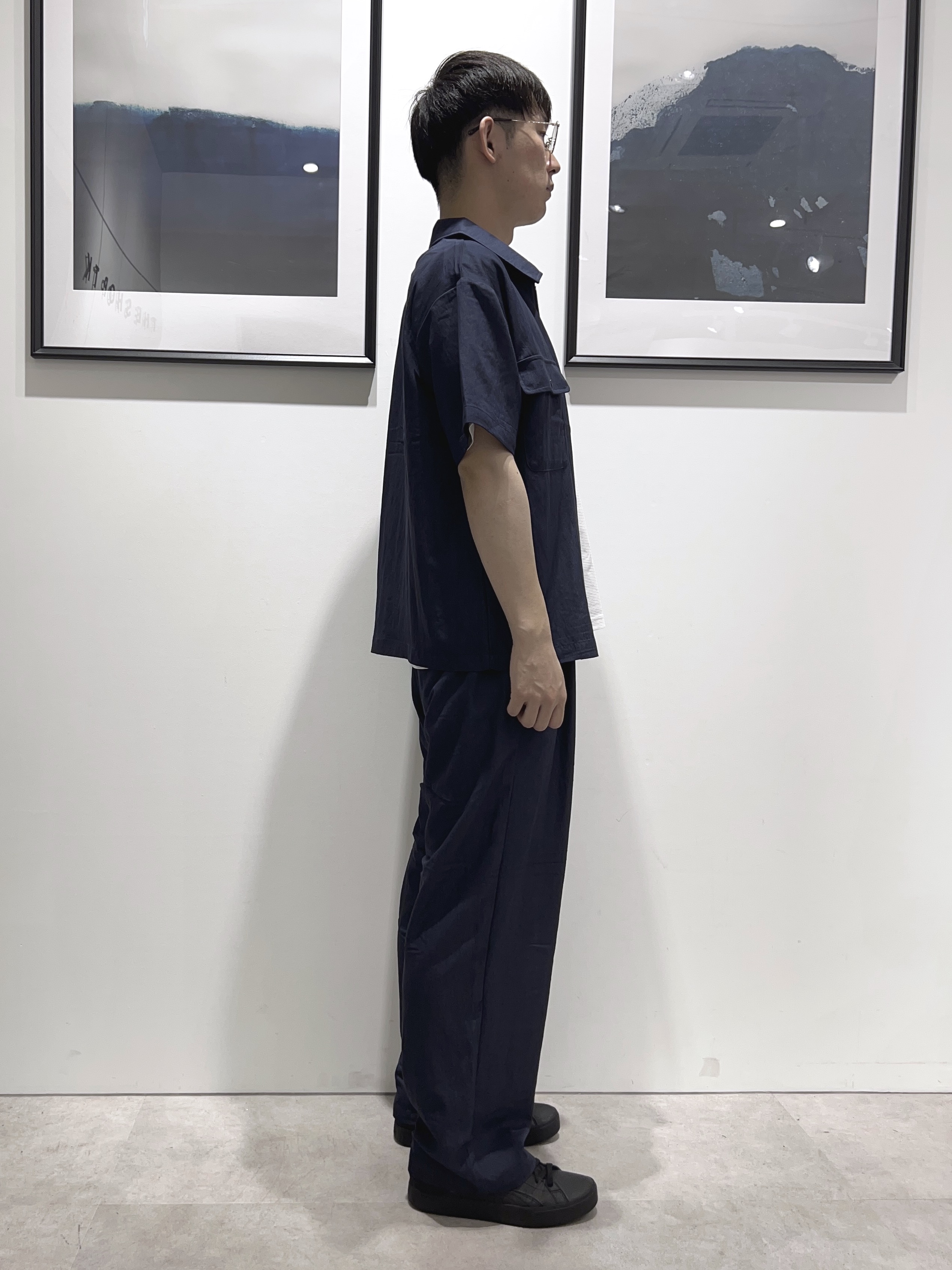 。さんの「THE SHOP TK｜【セットアップ可／洗濯機OK】アソート ジップ半袖シャツ」を使ったコーディネート