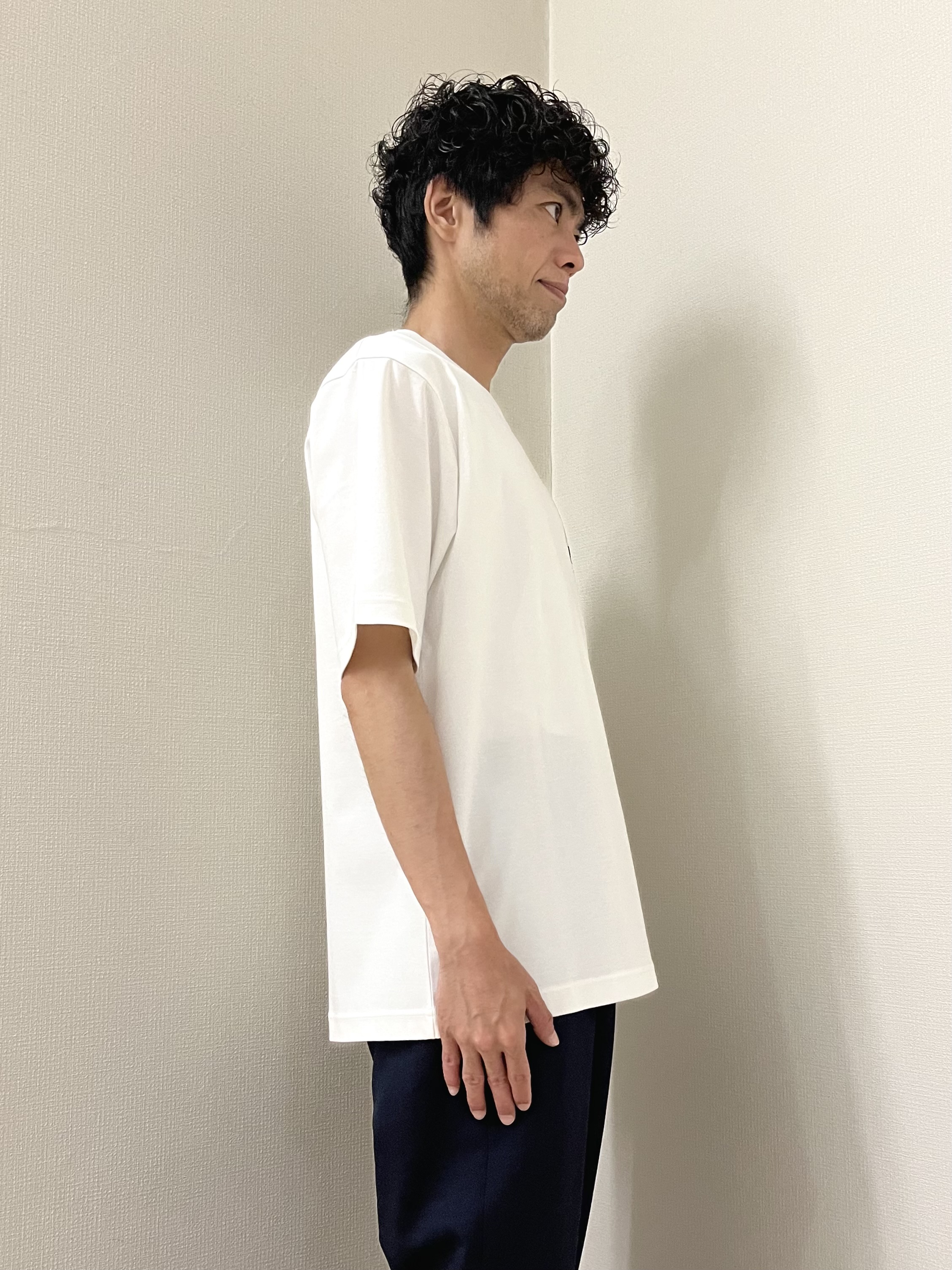 URAさんの「TAKEO KIKUCHI｜【BOWLER HAT LABEL】アイスクリアコットン ピンナップガール 半袖Tシャツ」を使ったコーディネート