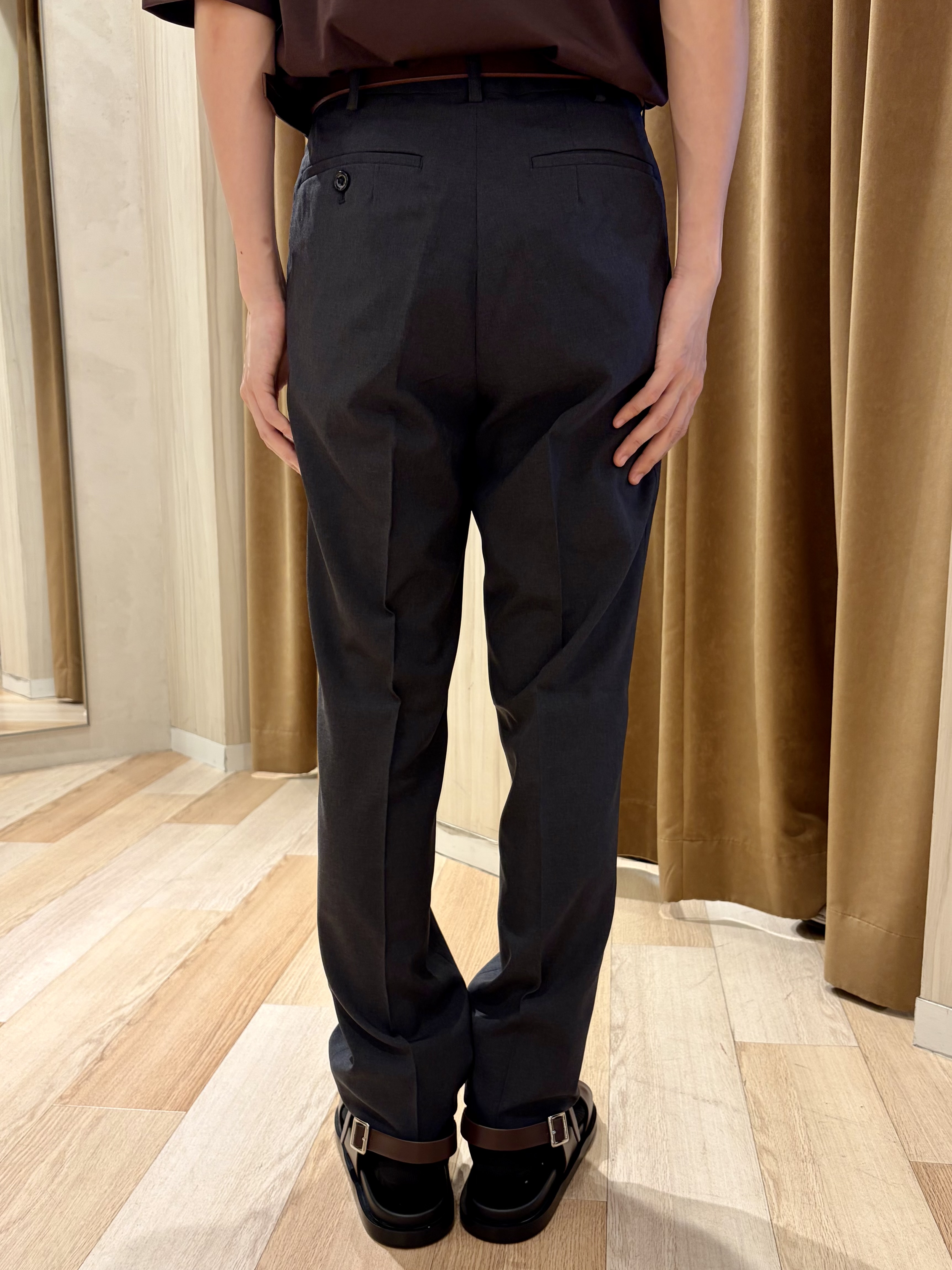 阿部智春さんの「TAKEO KIKUCHI｜【BOWLER HAT LABEL】アイスクリアコットンボーラーハットウォーカー 半袖ポケT」を使ったコーディネート