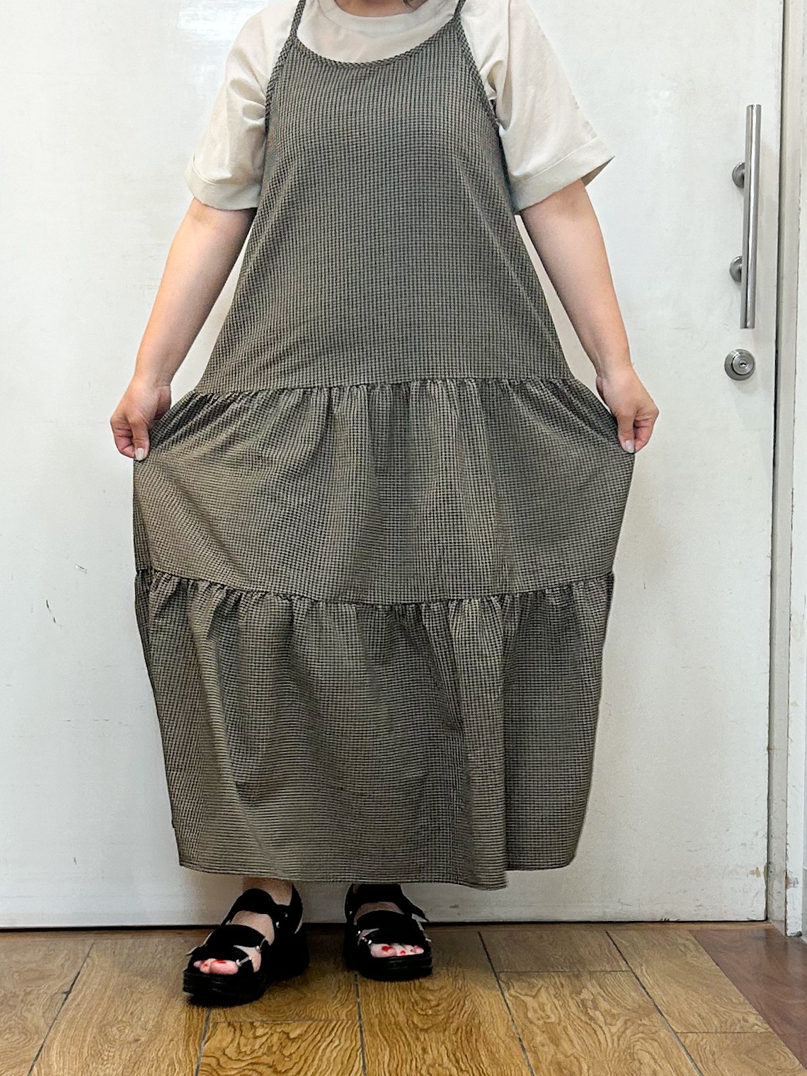 haruさんの「SHOO･LA･RUE｜【着丈選べる/ひんやり/体型カバー】洗濯後しわになりにくい さらっと快適ドルマントップス」を使ったコーディネート