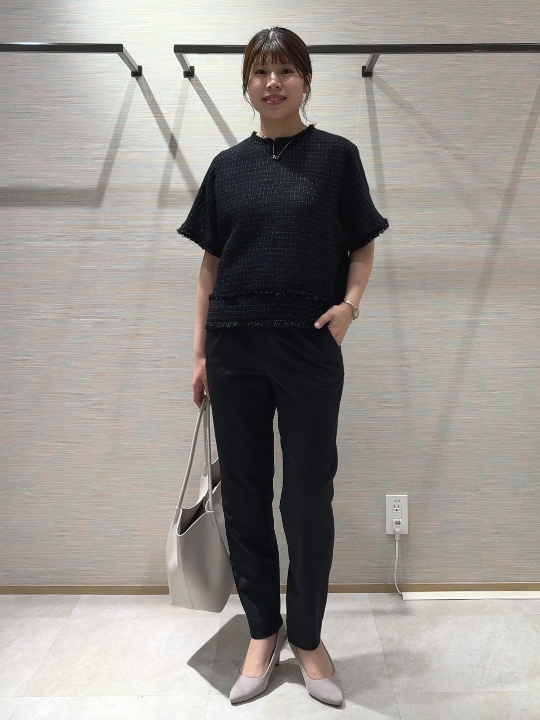 nanaさんの「UNTITLED｜ファンシーツイードブラウス」を使ったコーディネート