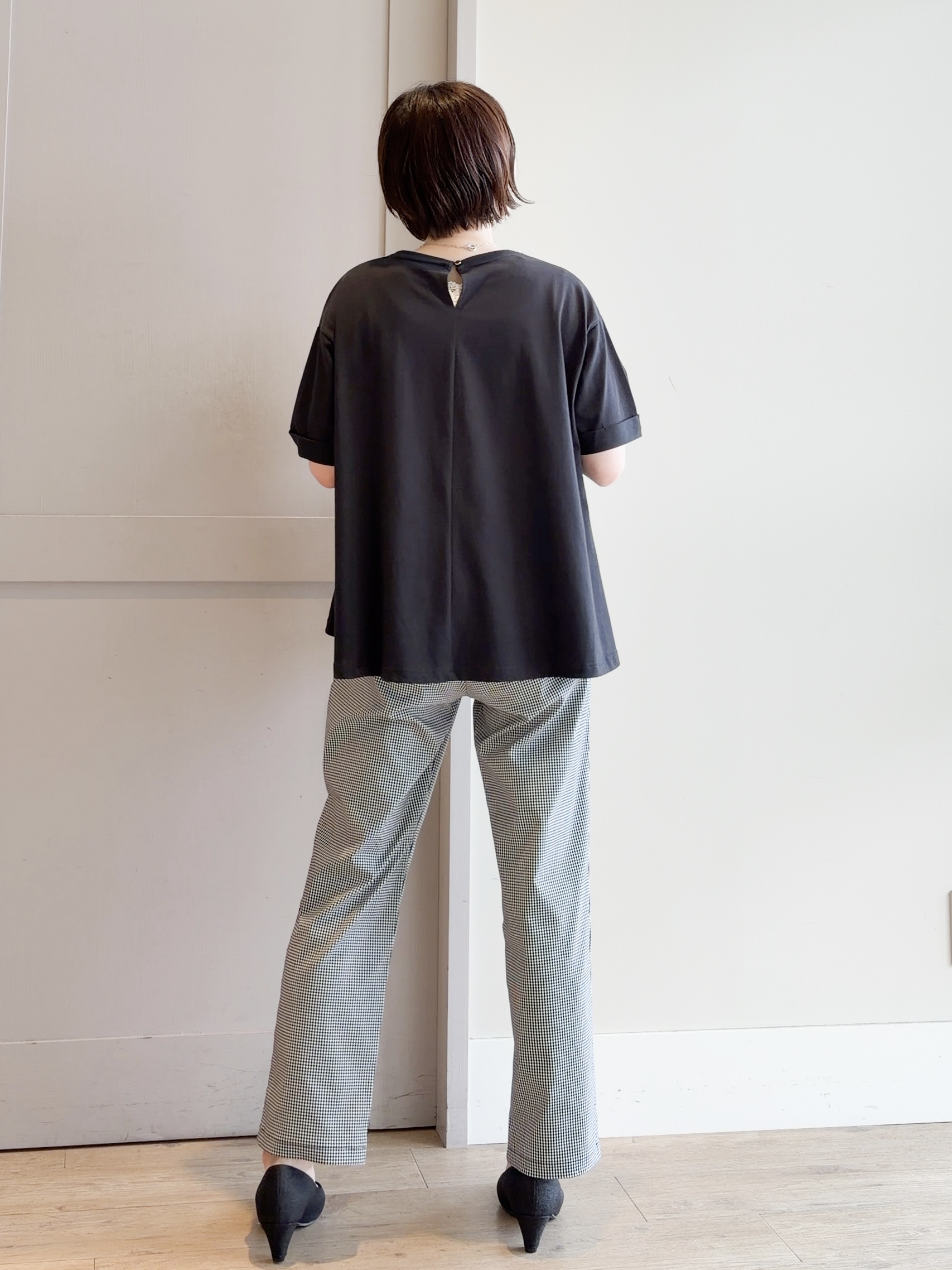 yamakoさんの「grove｜【遮熱／吸水速乾／接触冷感／UVカット】フレアシルエットTシャツ」を使ったコーディネート