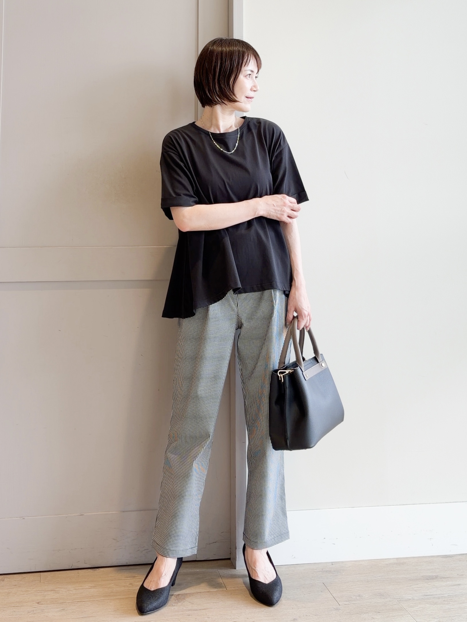 yamakoさんの「grove｜【遮熱／吸水速乾／接触冷感／UVカット】フレアシルエットTシャツ」を使ったコーディネート