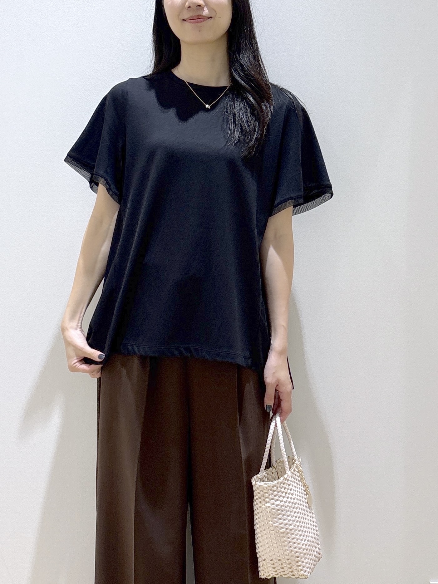 sachikoさんの「OPAQUE.CLIP｜【UVケア／接触冷感】スーパーアイス 袖チュールペプラムカットソー《洗濯機OK》」を使ったコーディネート
