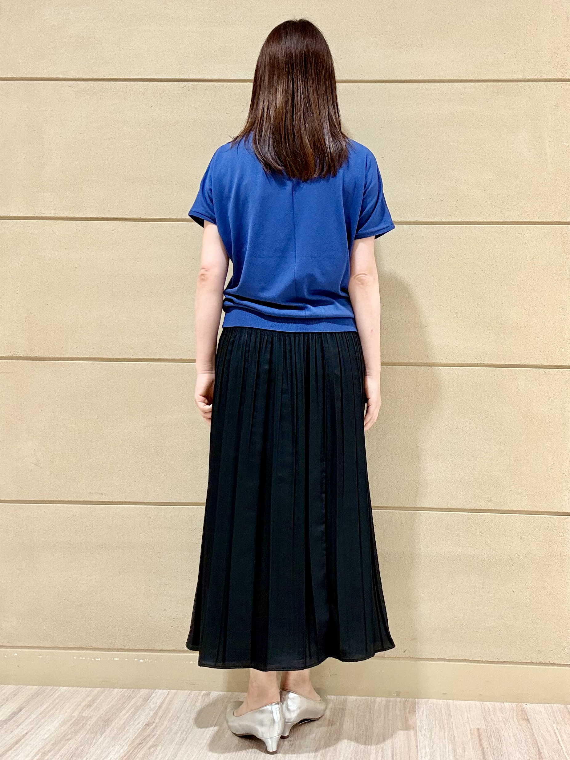 Marさんの「Reflect｜【二の腕カバー／手洗い可】ネックレース フレンチスリーブニット」を使ったコーディネート