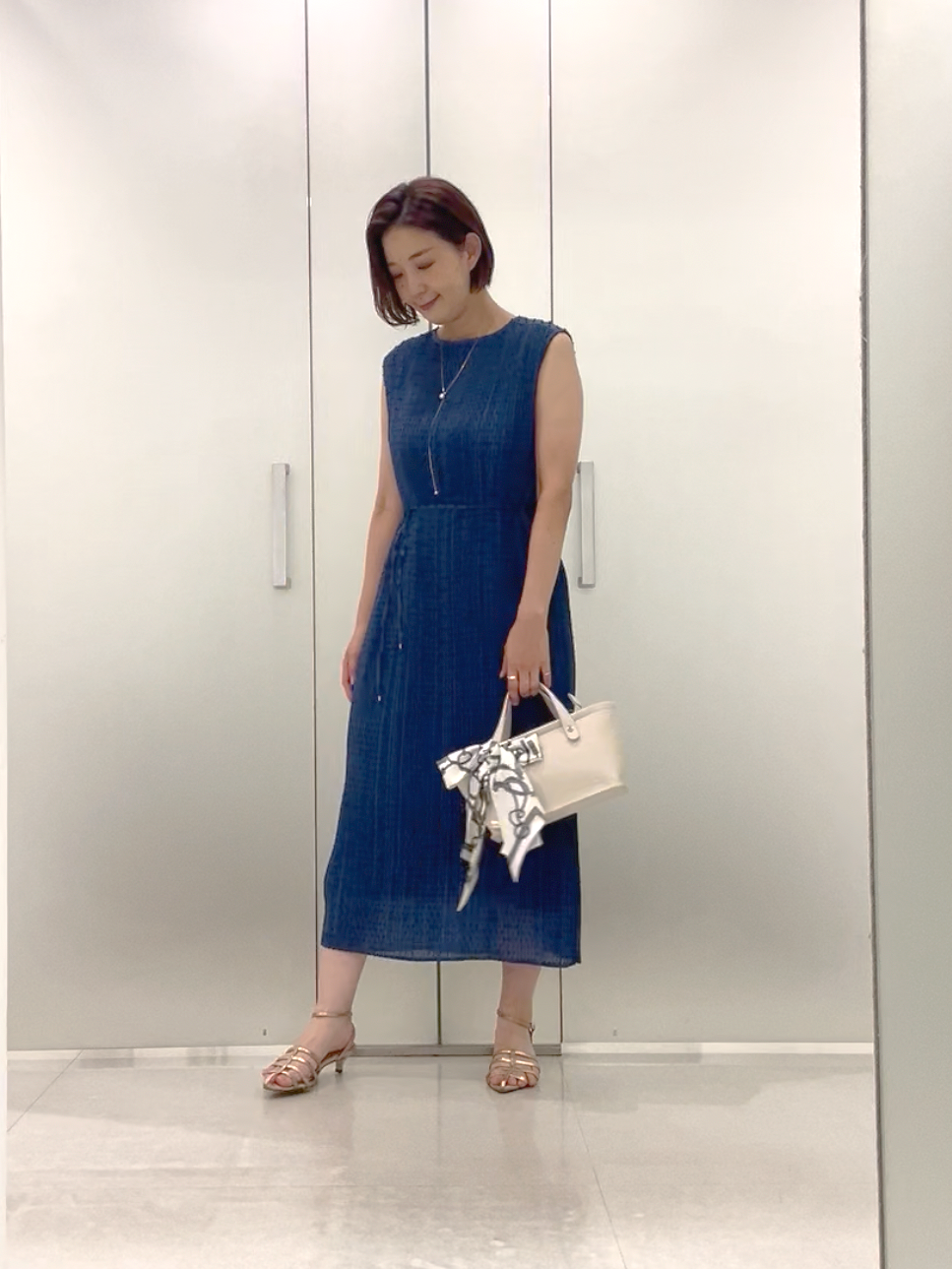 まどかさんの「UNTITLED｜【華やか/シアー感】ドットジャガードワンピース」を使ったコーディネート