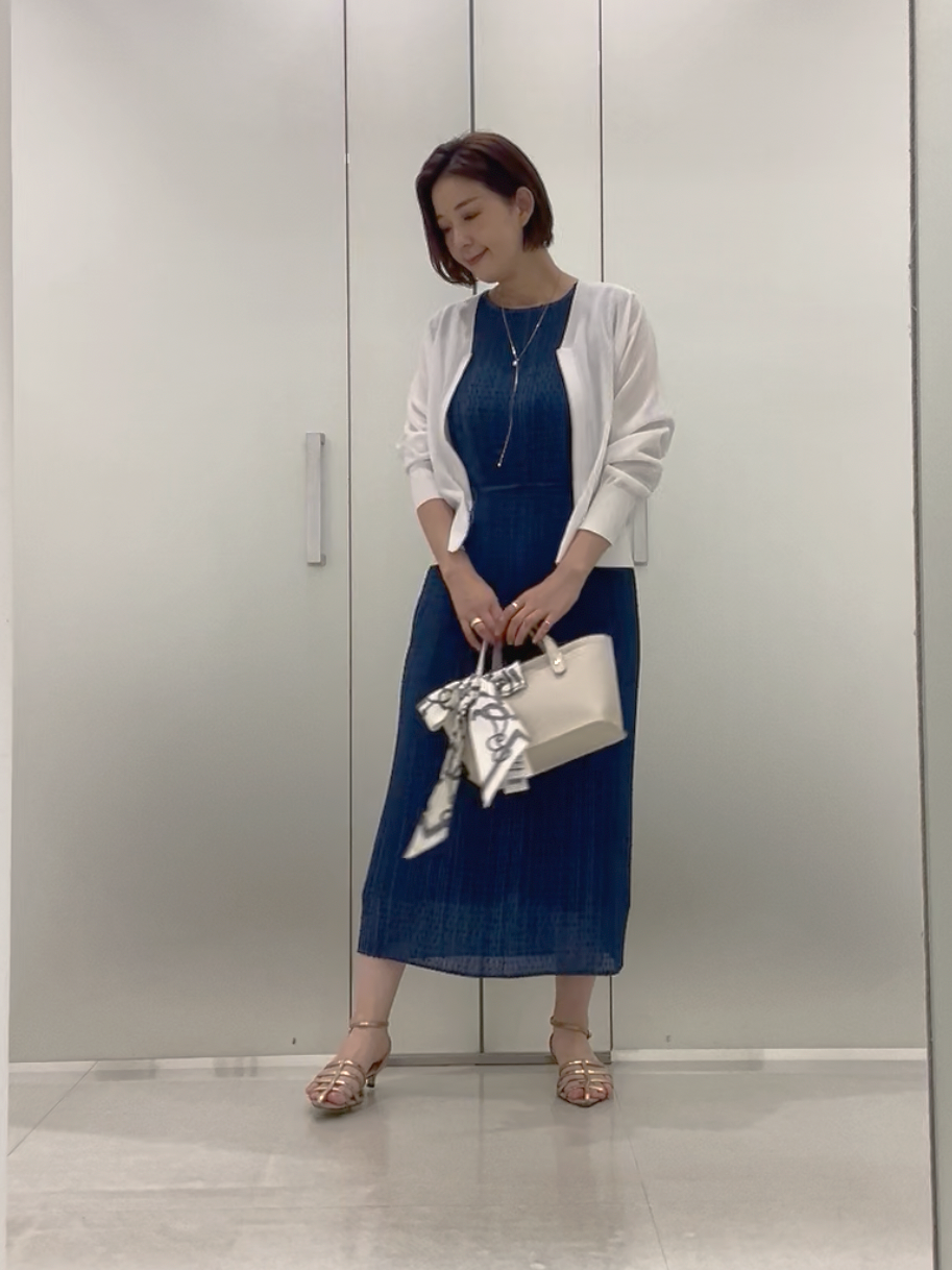 まどかさんの「UNTITLED｜【アンサンブル可/日除け・冷房対策】シアーレーヨンZIPカーディガン」を使ったコーディネート