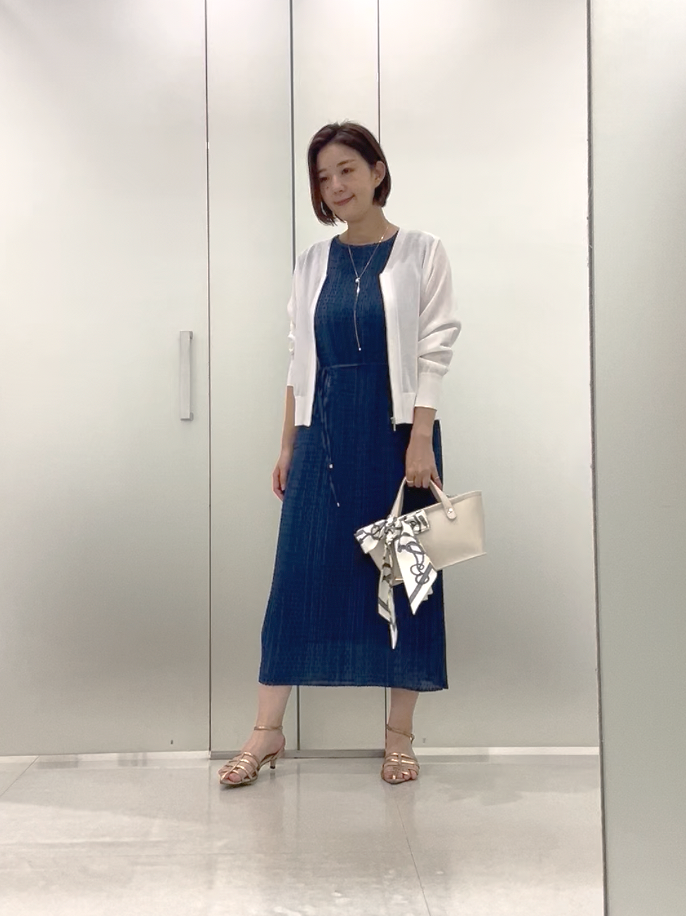 まどかさんの「UNTITLED｜【アンサンブル可/日除け・冷房対策】シアーレーヨンZIPカーディガン」を使ったコーディネート