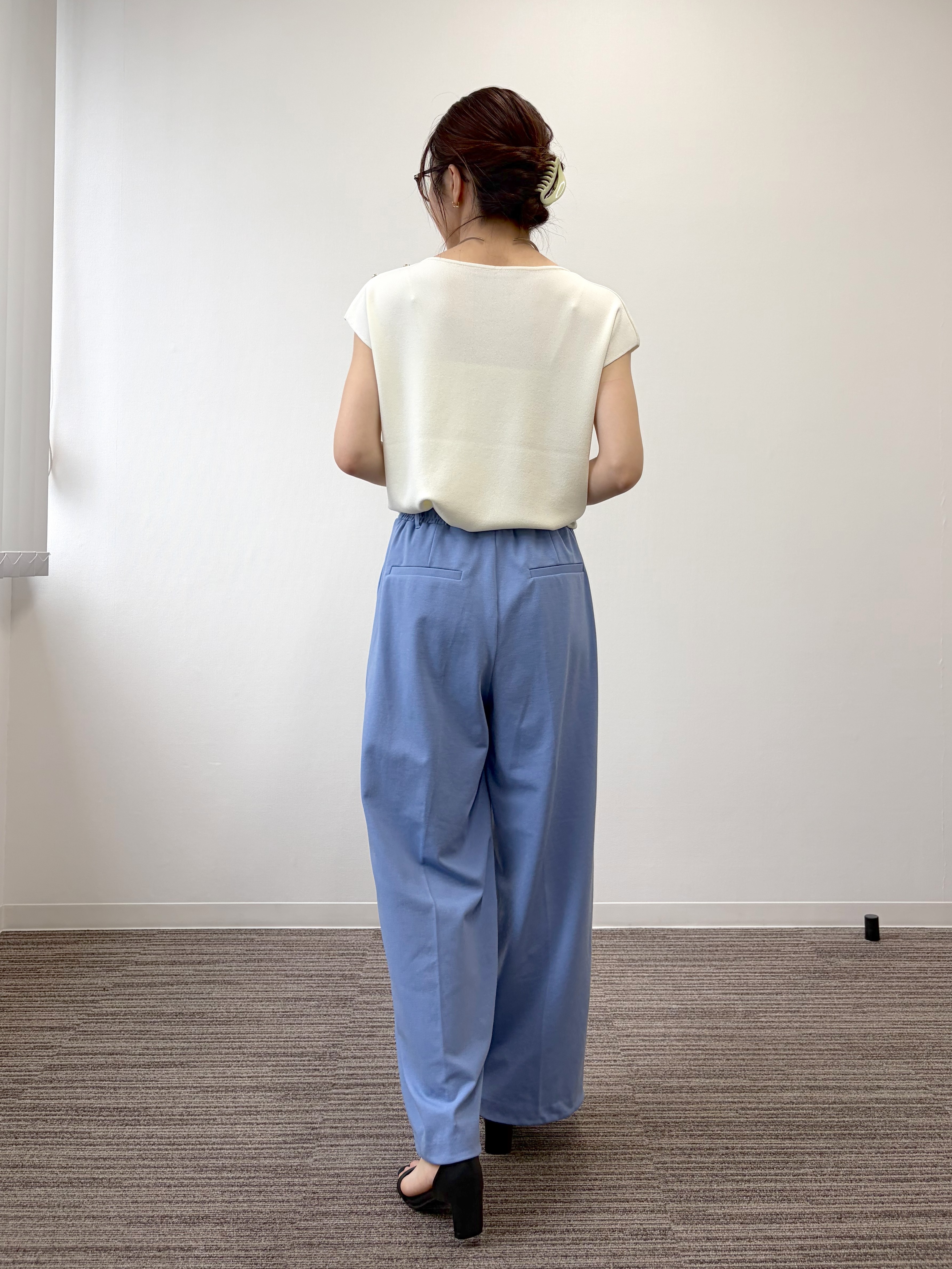 saoriさんの「【冷感】ジャージー素材タックパンツ」を使ったコーディネート