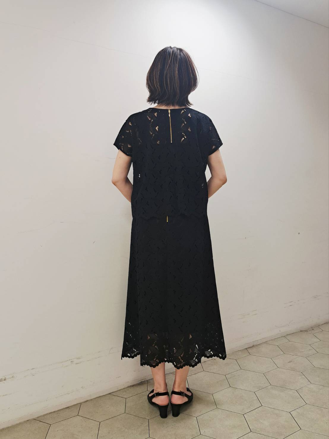 姉さんさんの「UNTITLED｜【セットアップ可/品のある透け感】リーフレースブラウス」を使ったコーディネート