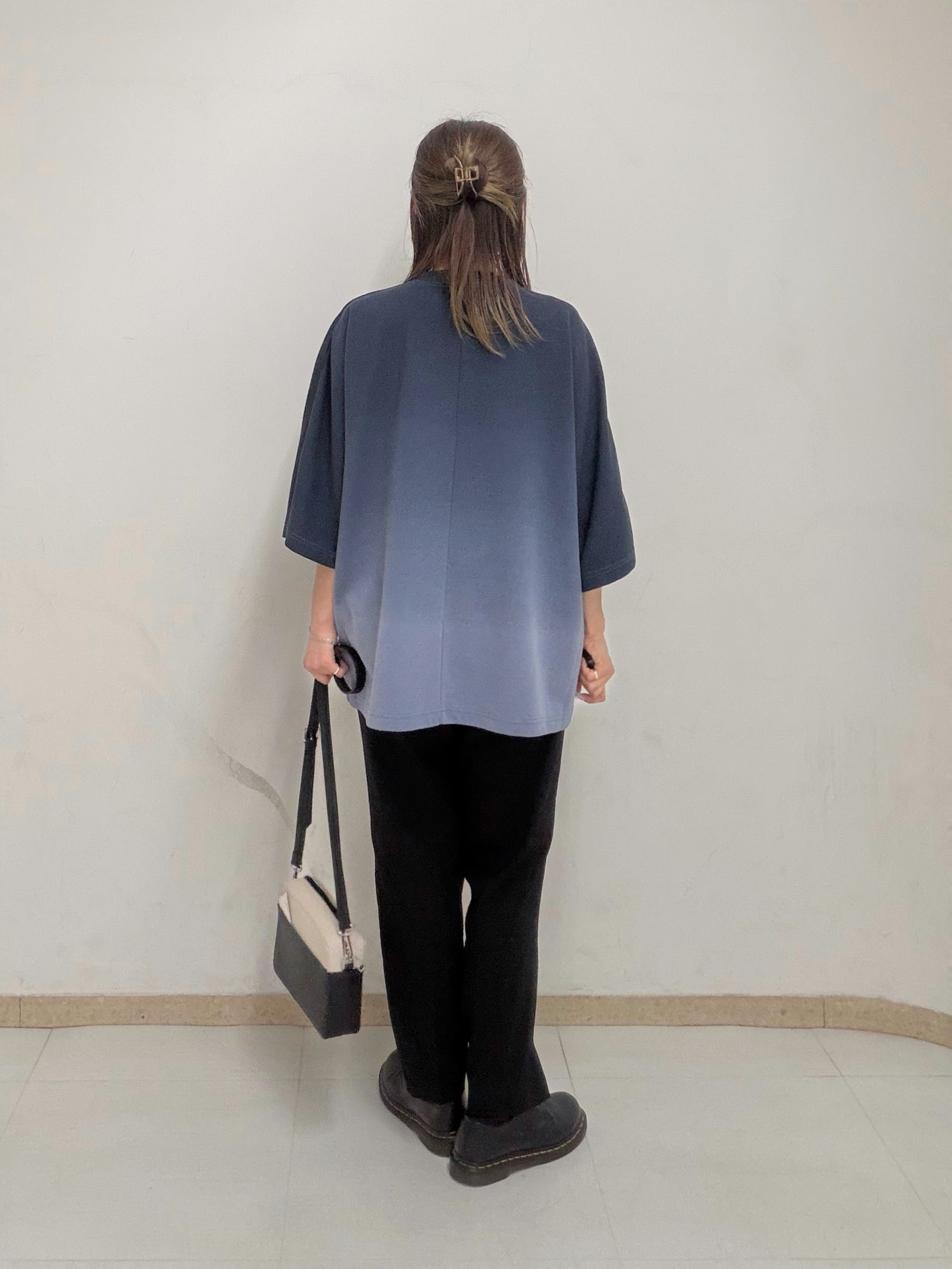 nori さんの「tk.TAKEO KIKUCHI｜【人気商品！】グラデーションドルマンカットソー　ウォッシャブル/柔らかタッチ/ふっくら/ドルマンスリ」を使ったコーディネート