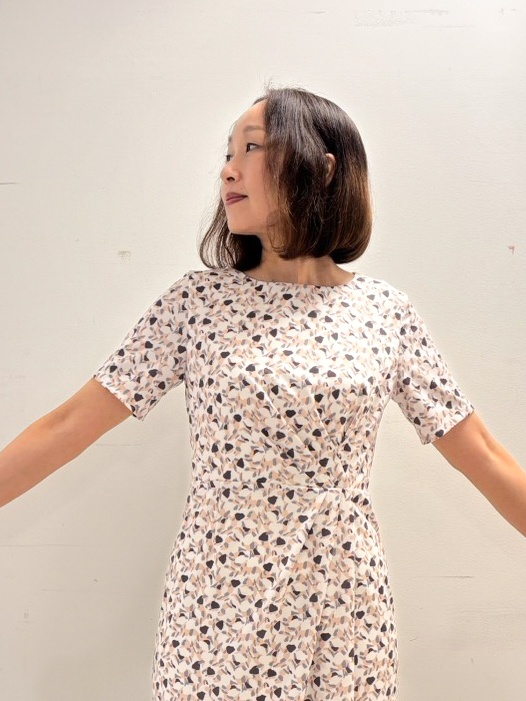 keikoさんの「COUP DE CHANCE｜【手洗い可／日本製】タック入タイトワンピース」を使ったコーディネート