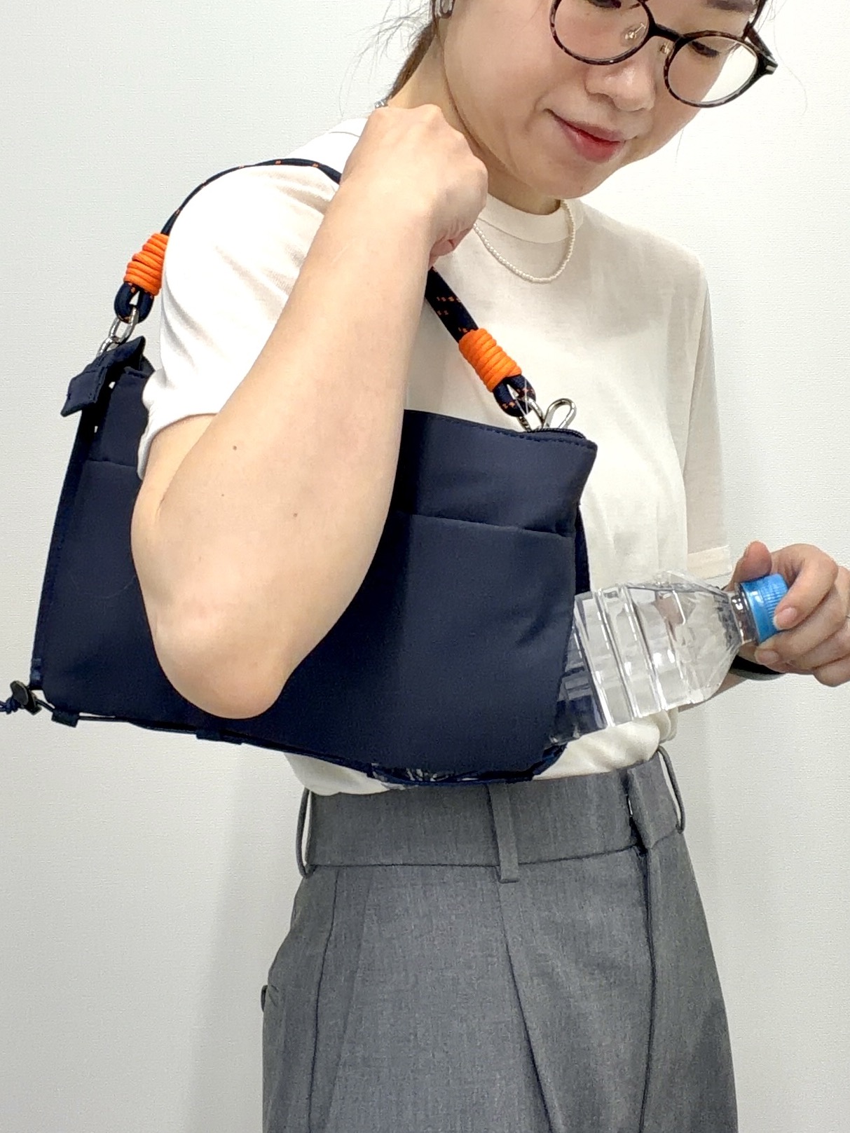 saoriさんの「【撥水】2WAYサコッシュ」を使ったコーディネート