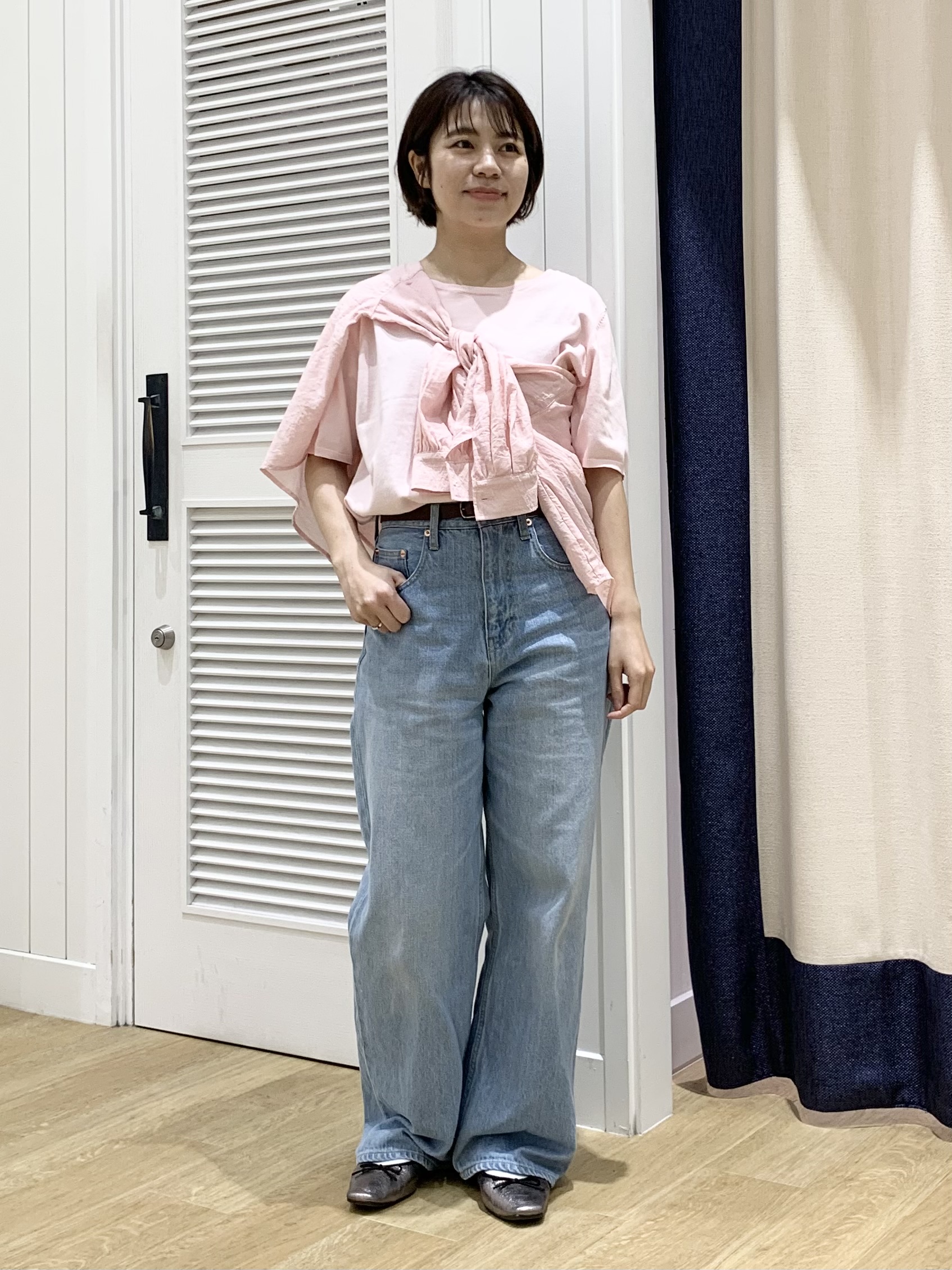 IMARIさんの「Dessin｜エアリーシアーブラウス」を使ったコーディネート