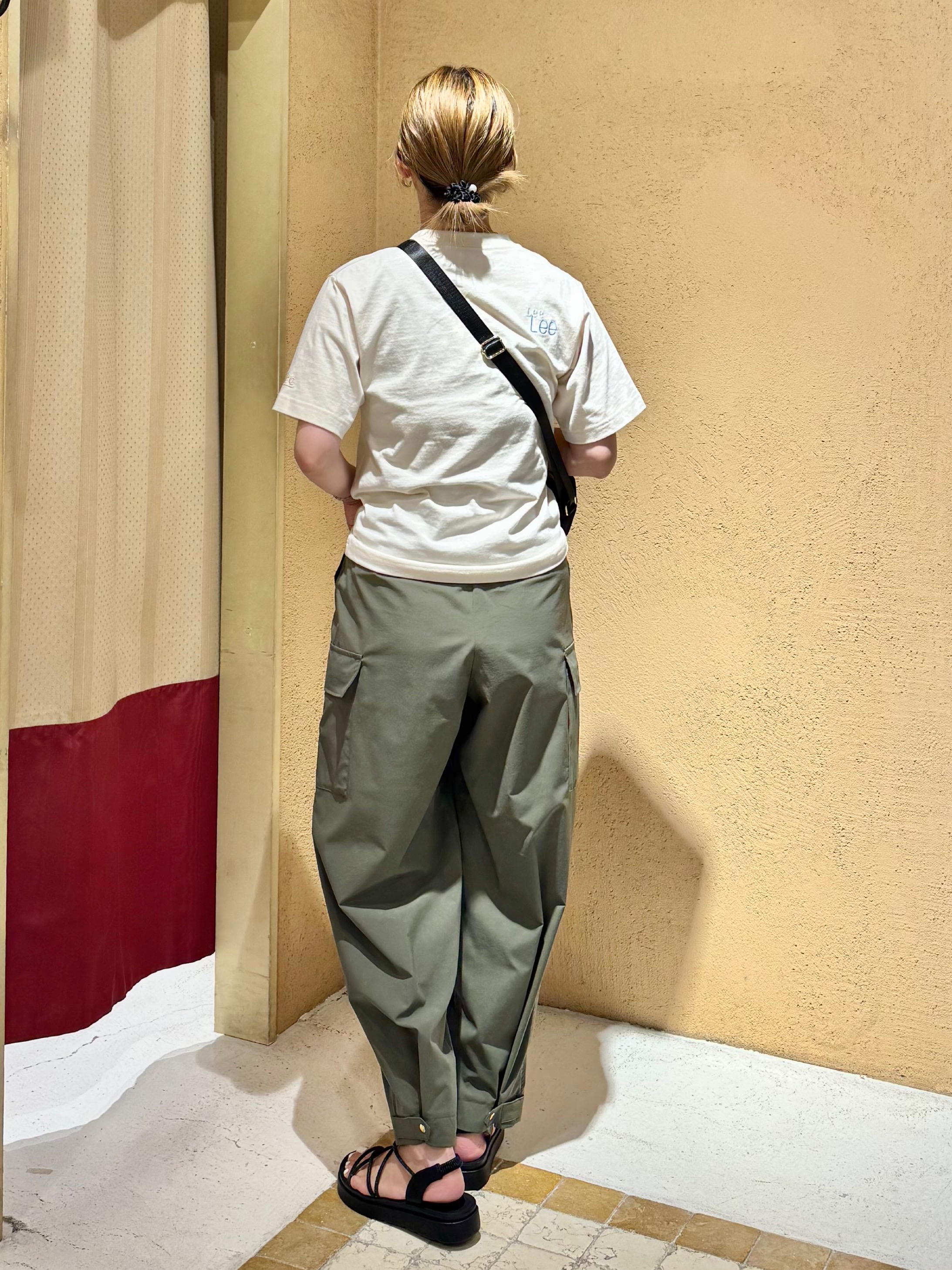 さち。さんの「grove｜【Lee&times;grove別注カラーあり】MULTI LOGO H／S TEE」を使ったコーディネート