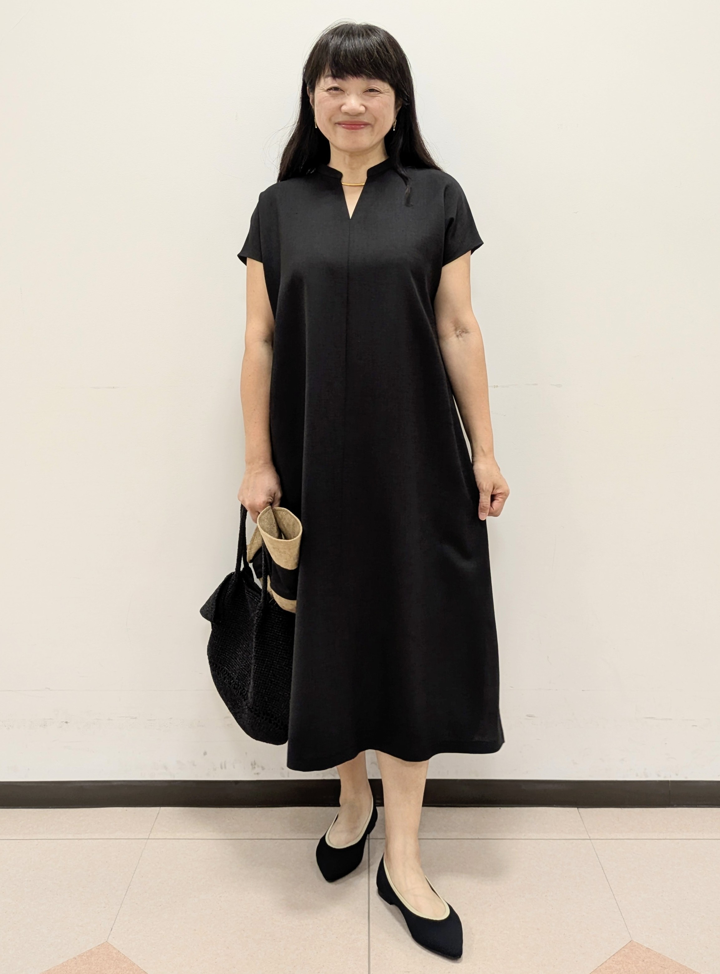 ともさんの「UNTITLED｜【UV/接触冷感/遮熱/通気性】スラブバンドカラーワンピース」を使ったコーディネート