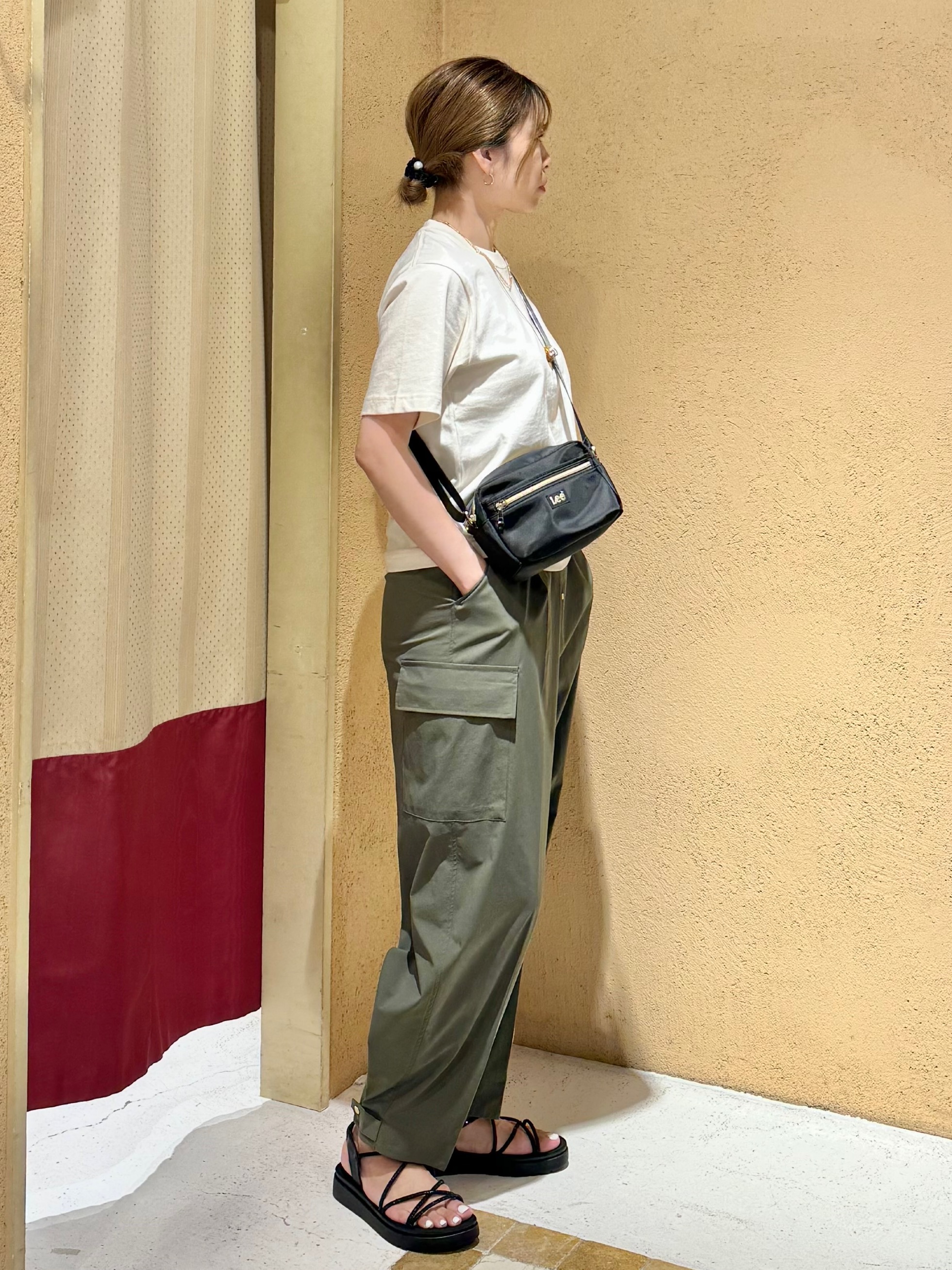 さち。さんの「grove｜【Lee&times;grove別注カラーあり】MULTI LOGO H／S TEE」を使ったコーディネート