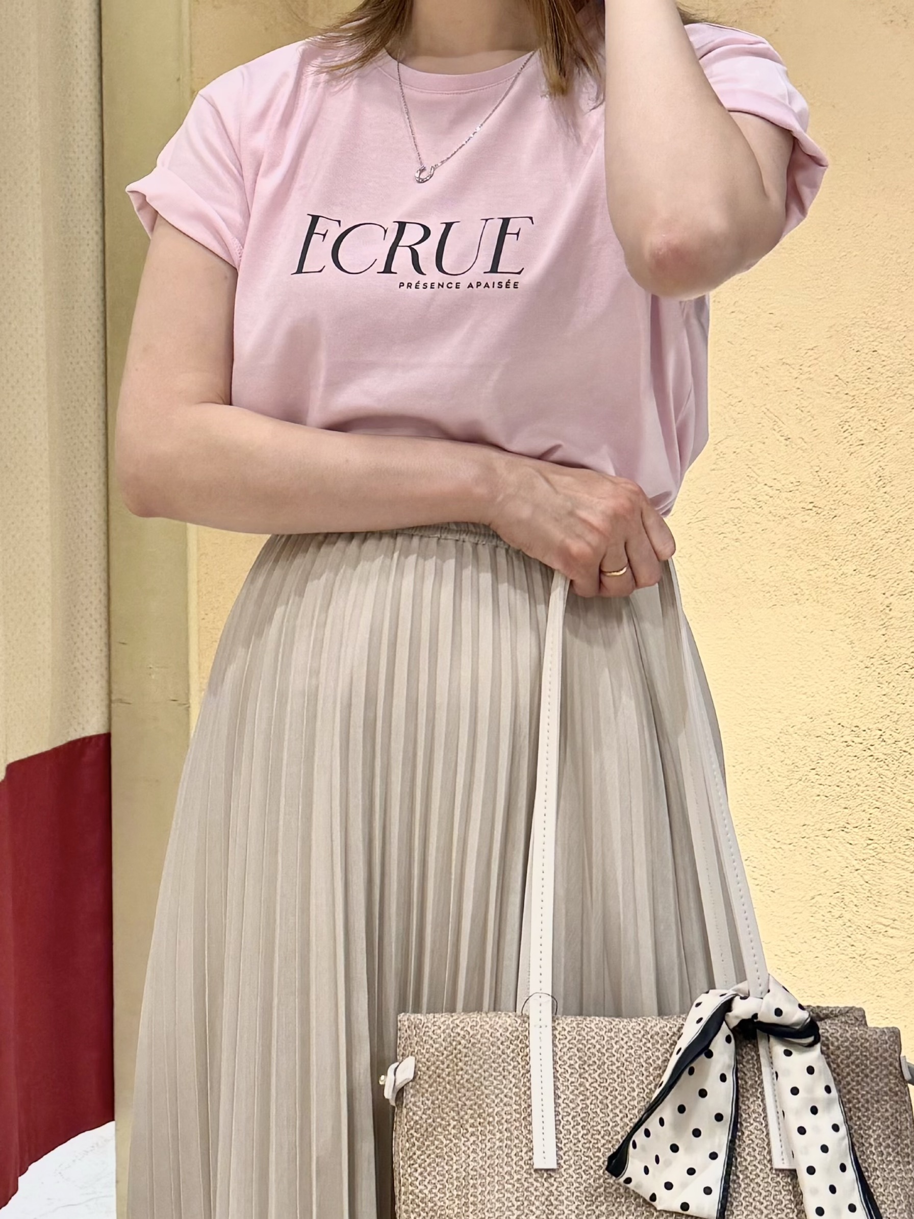 さち。さんの「grove｜【遮熱／吸水速乾／接触冷感／UVカット】ベーシックロゴTシャツ」を使ったコーディネート