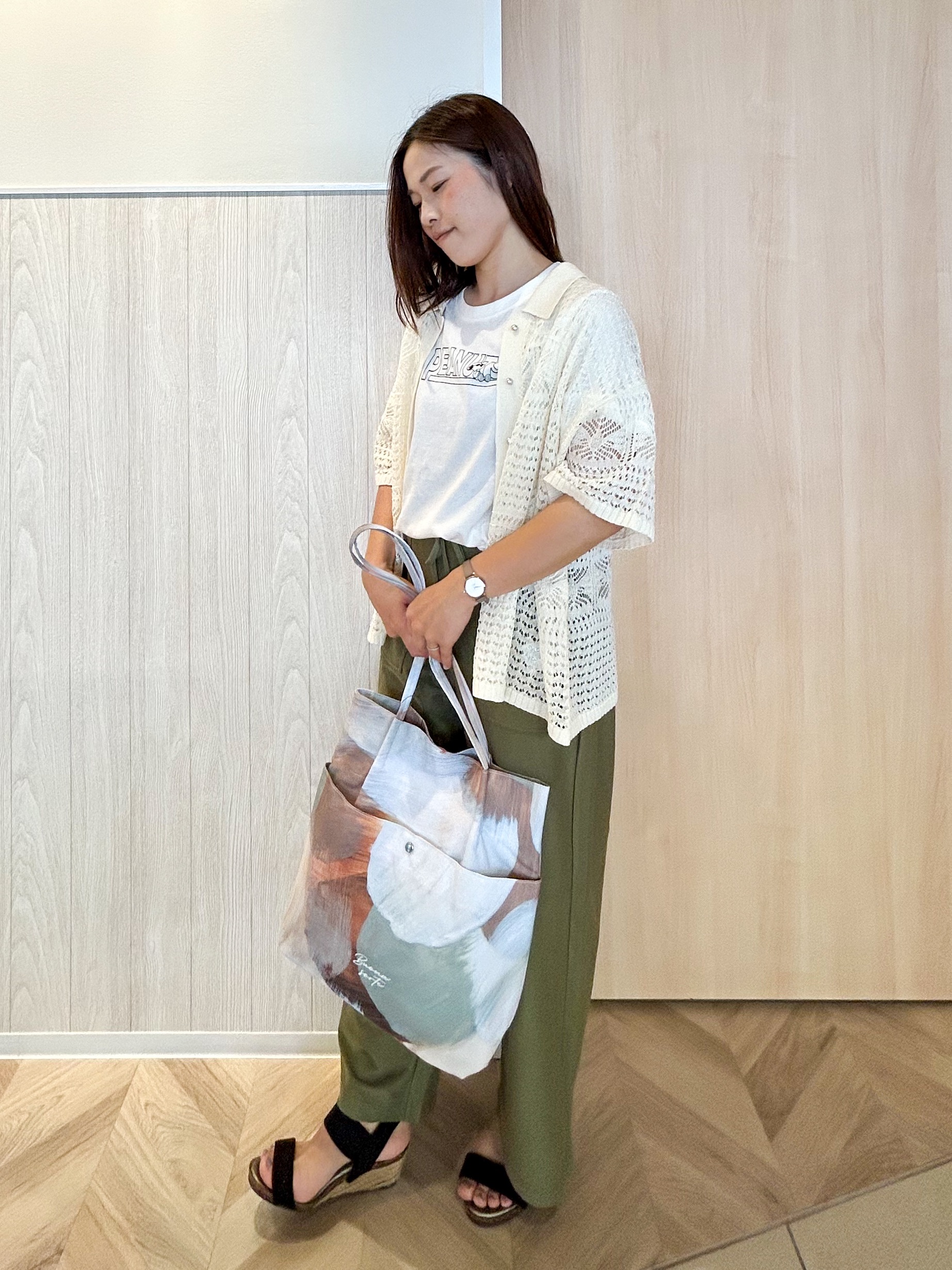 tomoさんの「SHOO･LA･RUE｜レースニットカーディガン」を使ったコーディネート