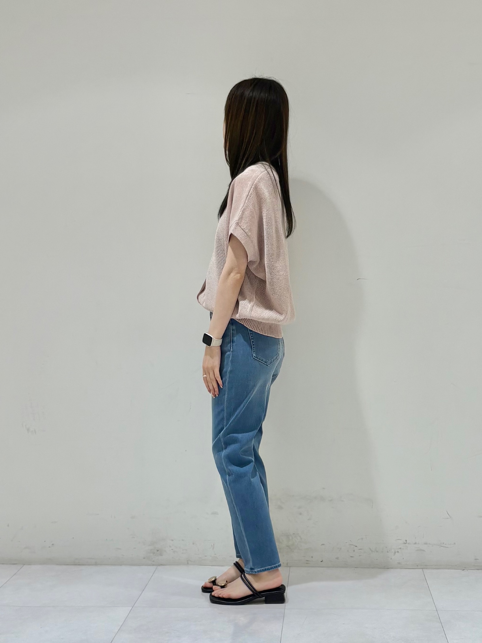 kyokaさんの「UNTITLED｜【洗える/清涼感】ドライタッチスリーブレスカーディガン」を使ったコーディネート