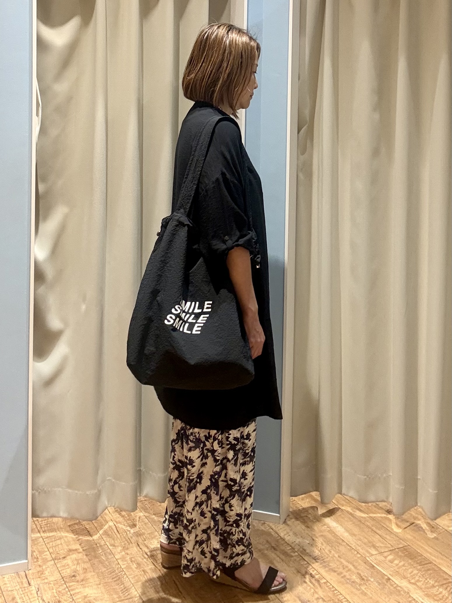 yuさんの「SHOO･LA･RUE｜【ひんやり/S-LL/洗濯後しわになりにくい】体型カバーにも ゆるっとリラックスチュニック」を使ったコーディネート