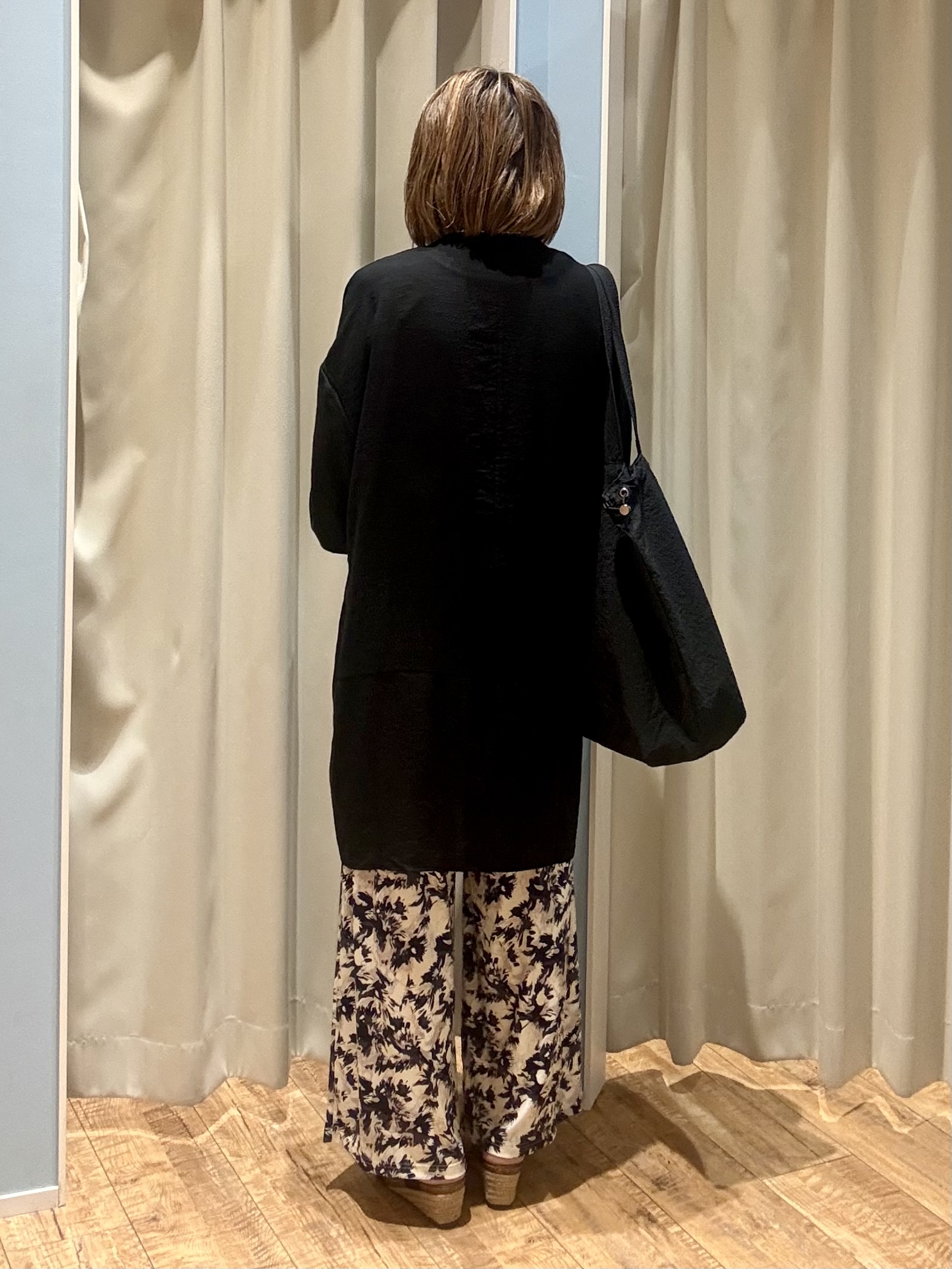 yuさんの「SHOO･LA･RUE｜【ひんやり/S-LL/洗濯後しわになりにくい】体型カバーにも ゆるっとリラックスチュニック」を使ったコーディネート