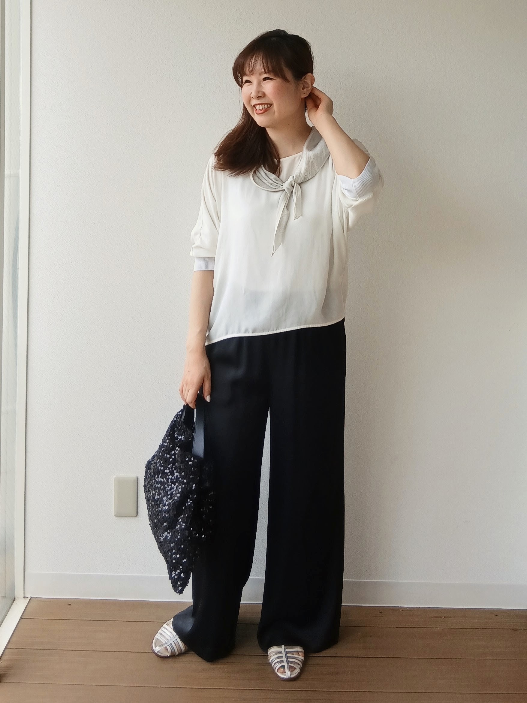 なみきさんの「UNTITLED｜ドルマンスリーブラウンドプルオーバー」を使ったコーディネート