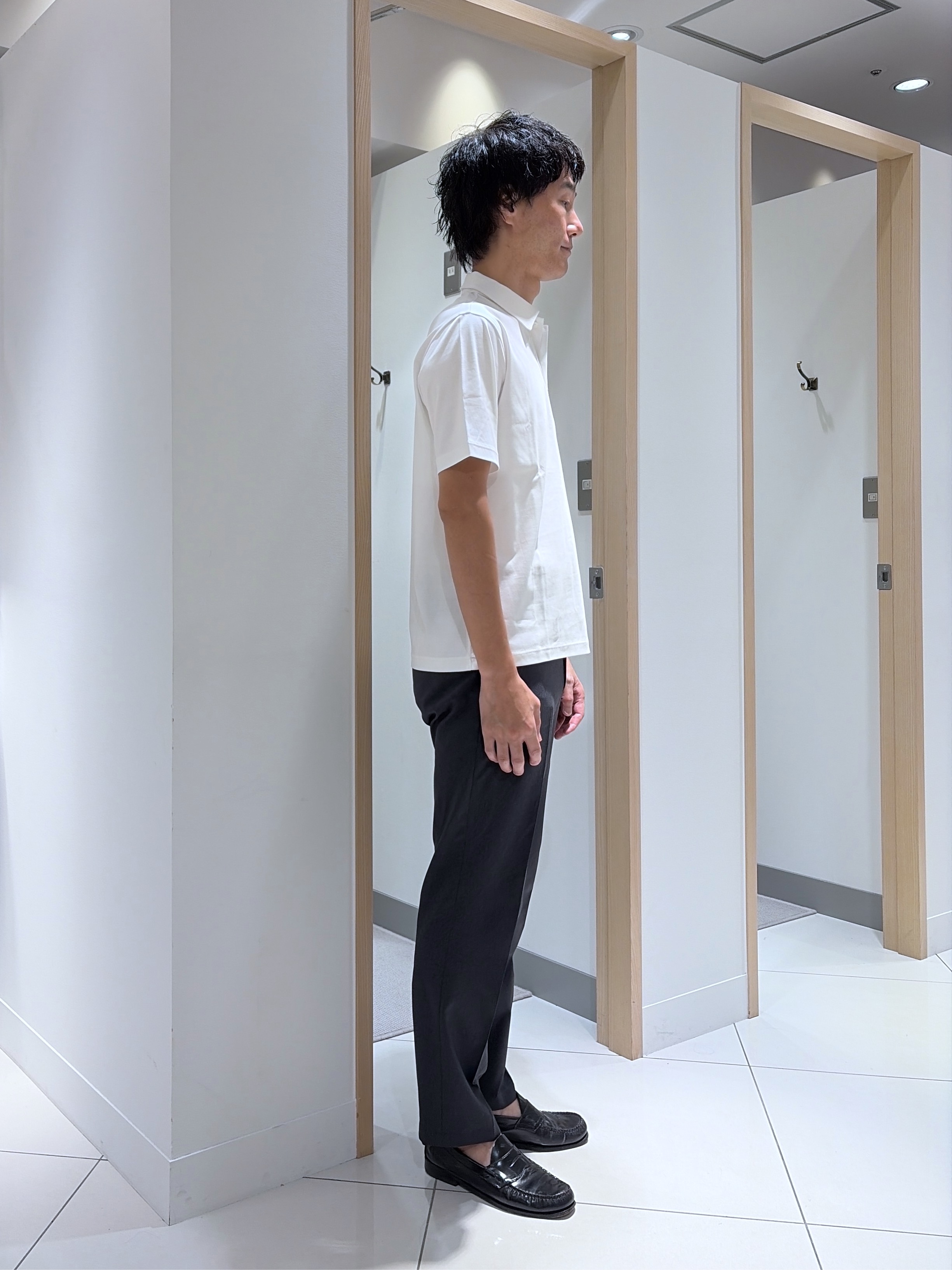 mutoさんの「TAKEO KIKUCHI｜【接触冷感】アイスクリアコットン ワンポイント ポロシャツ」を使ったコーディネート