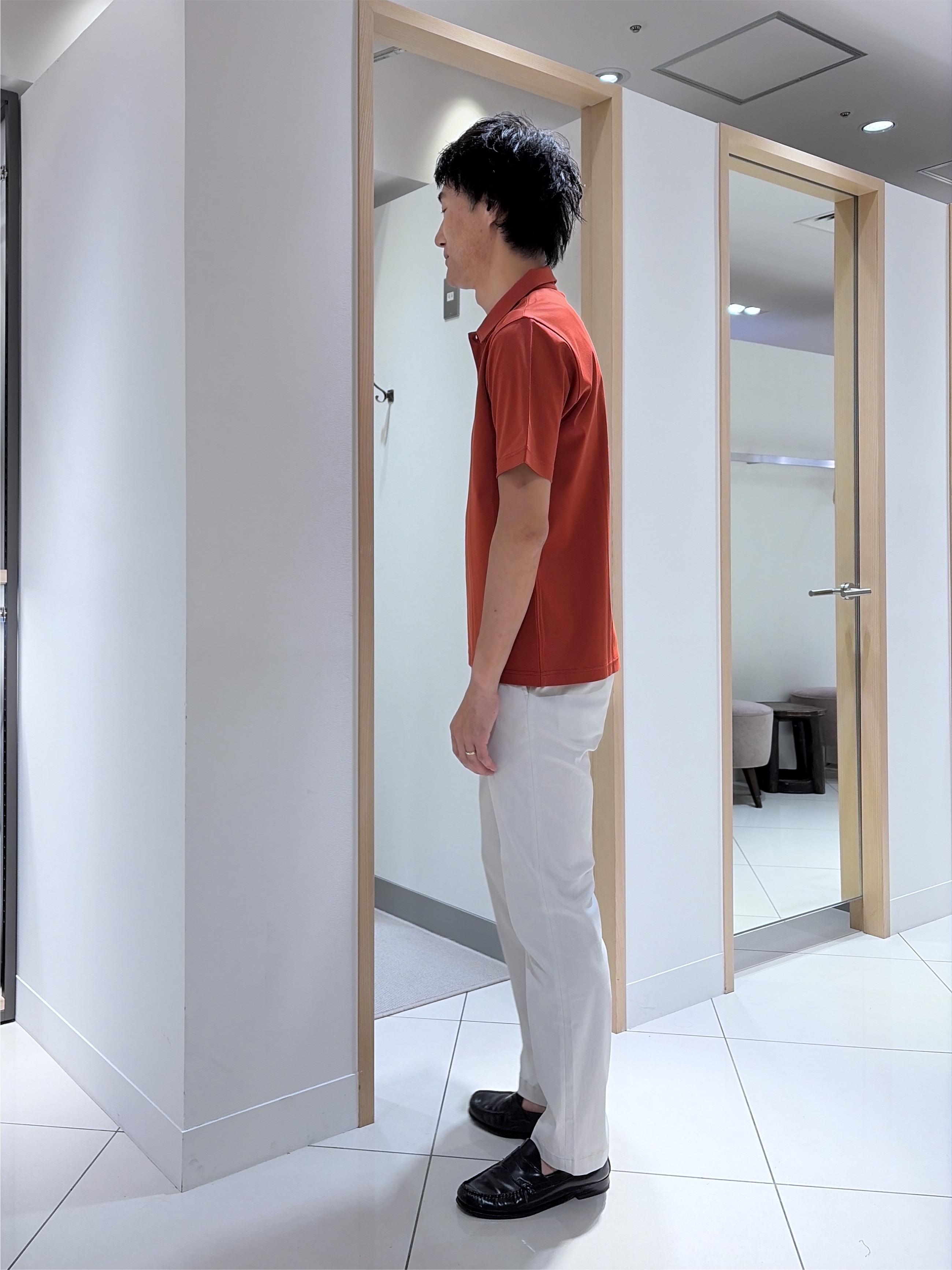 mutoさんの「TAKEO KIKUCHI｜【接触冷感】アイスクリアコットン ワンポイント ポロシャツ」を使ったコーディネート