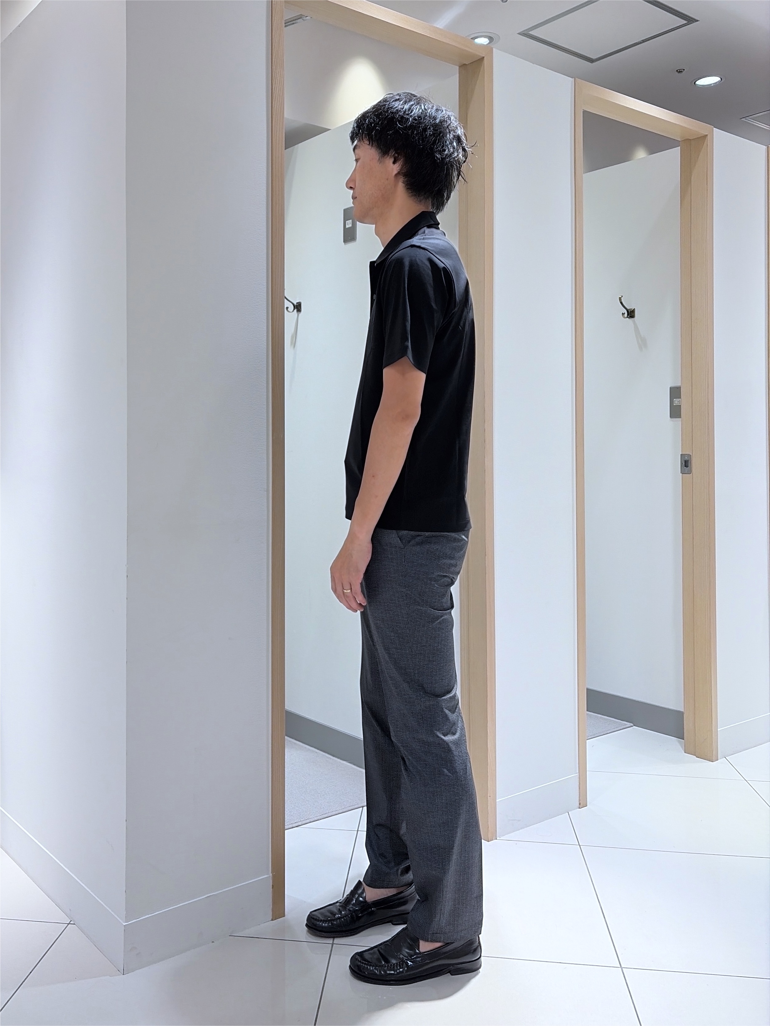 mutoさんの「TAKEO KIKUCHI｜【接触冷感】アイスクリアコットン ワンポイント ポロシャツ」を使ったコーディネート