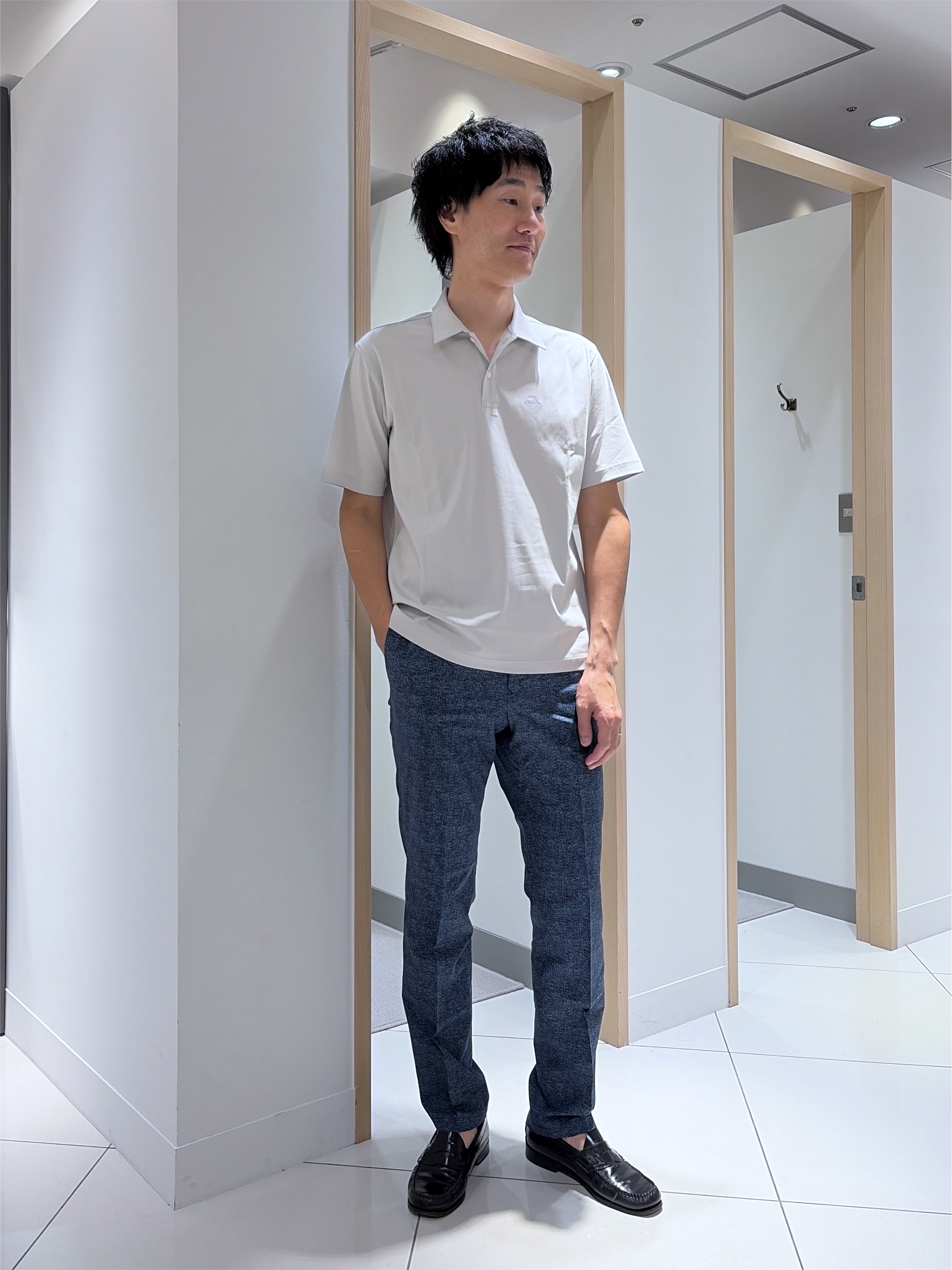 mutoさんの「TAKEO KIKUCHI｜【接触冷感】アイスクリアコットン ワンポイント ポロシャツ」を使ったコーディネート