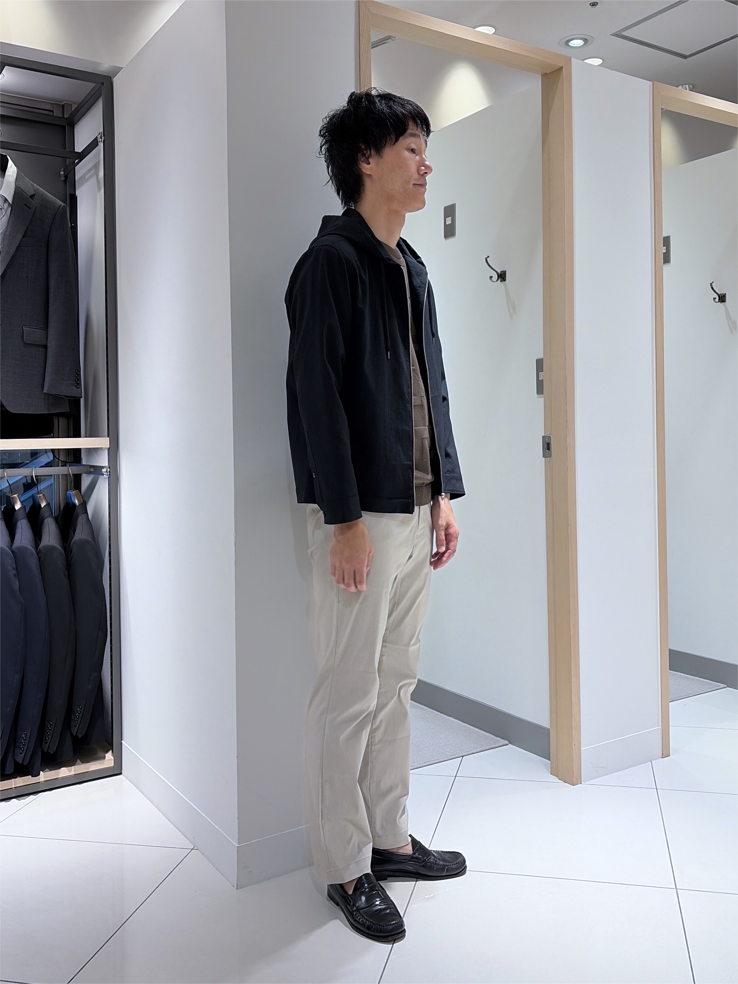 mutoさんの「TAKEO KIKUCHI｜【撥水・洗える・シワになりにくい】 リランチェ（R） フードブルゾン」を使ったコーディネート