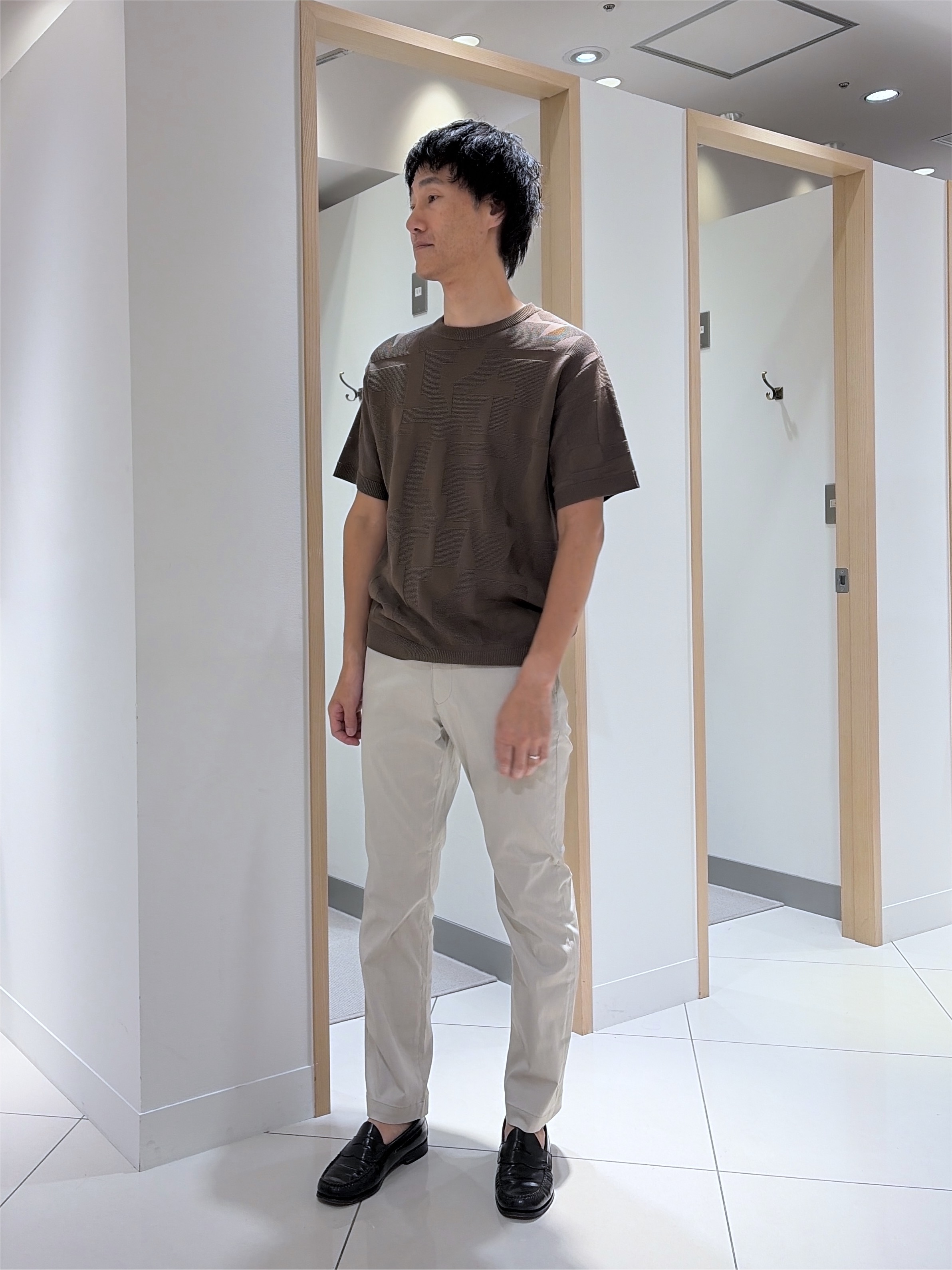 mutoさんの「TAKEO KIKUCHI｜【徳島ニット】ニットＴシャツ」を使ったコーディネート