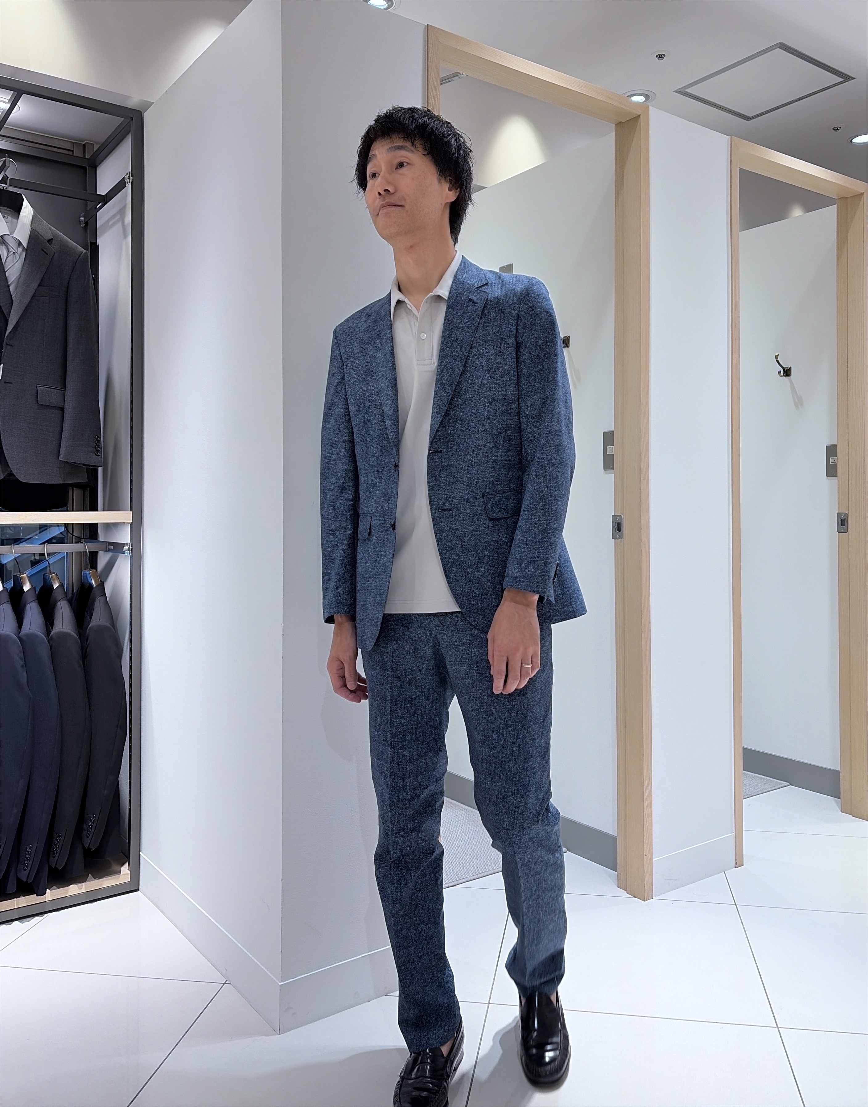 mutoさんの「TAKEO KIKUCHI｜【抗菌防臭】COOL DOTS（R）ドビープリント パンツ」を使ったコーディネート