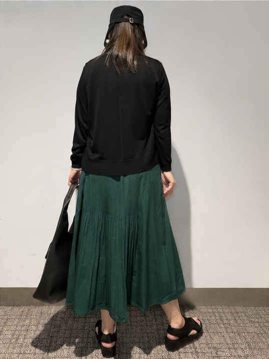 みーさんの「grove｜高評価！【接触冷感／UVカットetc】ベーシックショートカーディガン」を使ったコーディネート