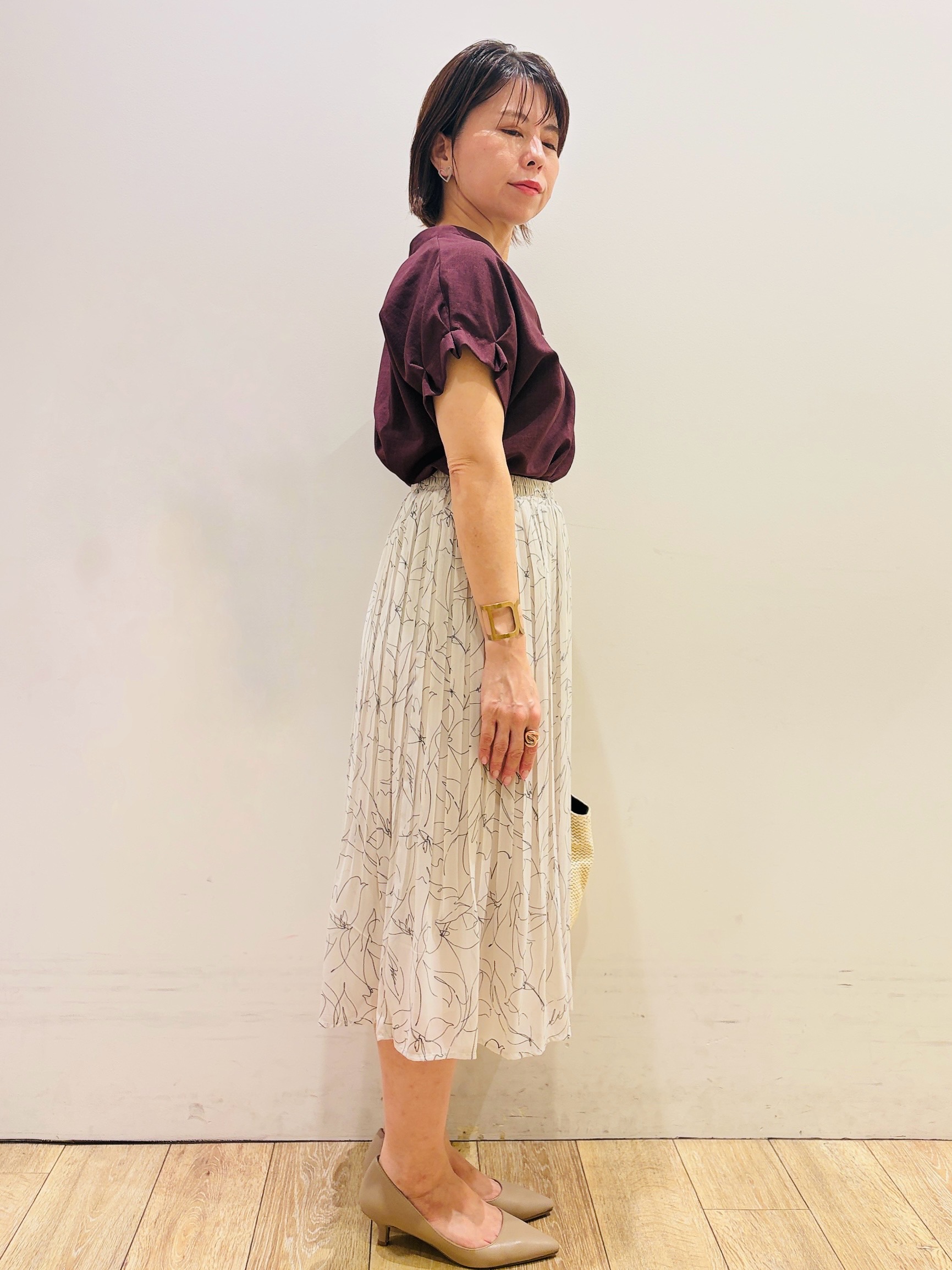 YUKOさんの「index｜【接触冷感／吸水速乾】タックスキッパーブラウス《防シワ／イージーアイロン／洗濯機OK／9col》」を使ったコーディネート