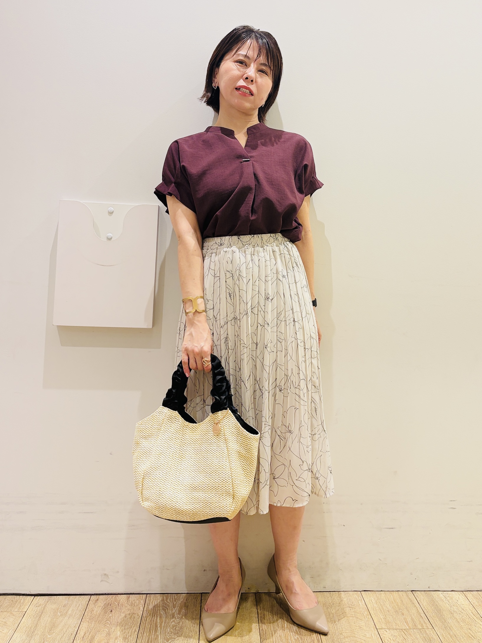 YUKOさんの「index｜【接触冷感／吸水速乾】タックスキッパーブラウス《防シワ／イージーアイロン／洗濯機OK／9col》」を使ったコーディネート