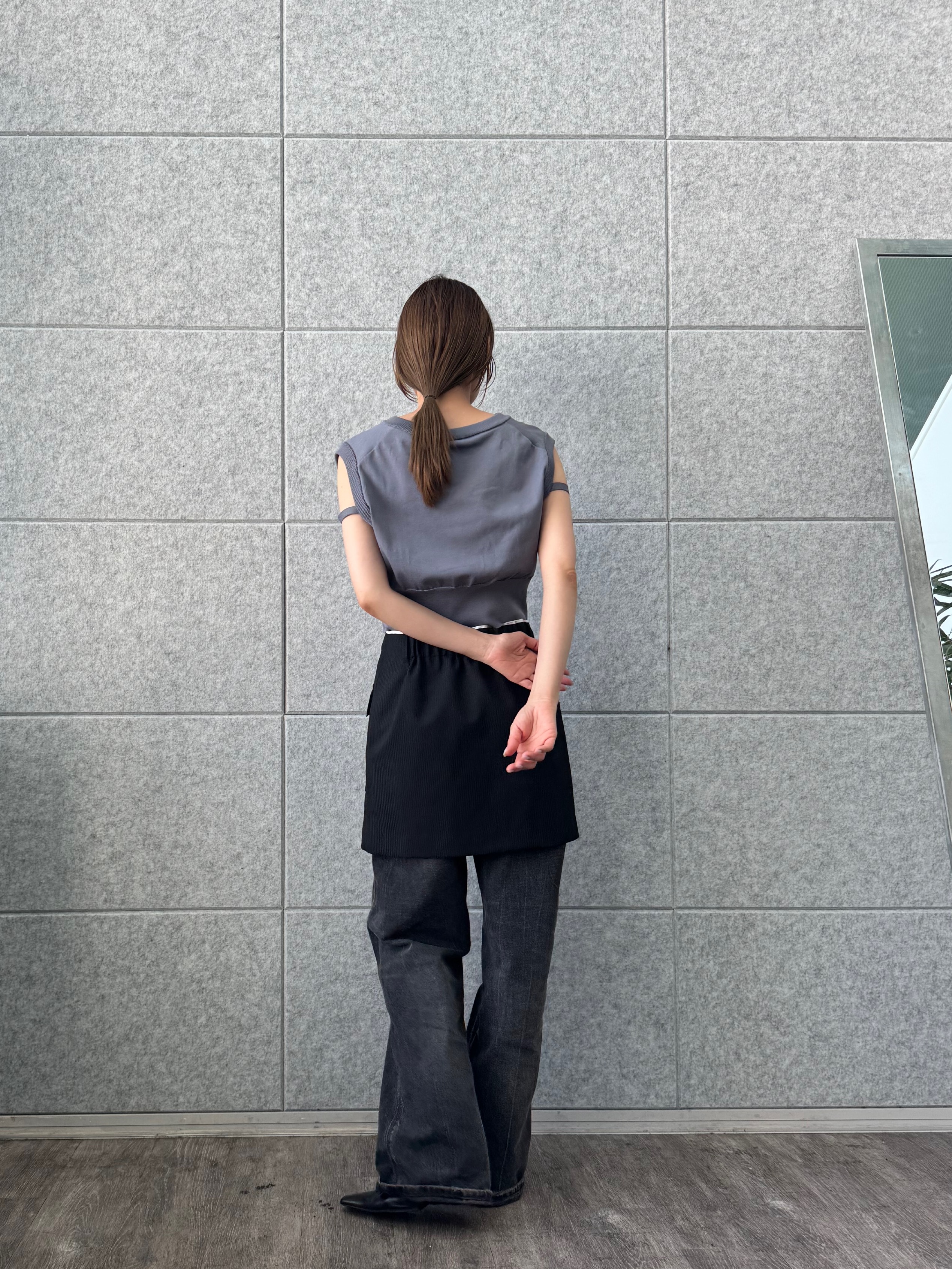 designer yukaさんの「CODE A｜design short vest」を使ったコーディネート