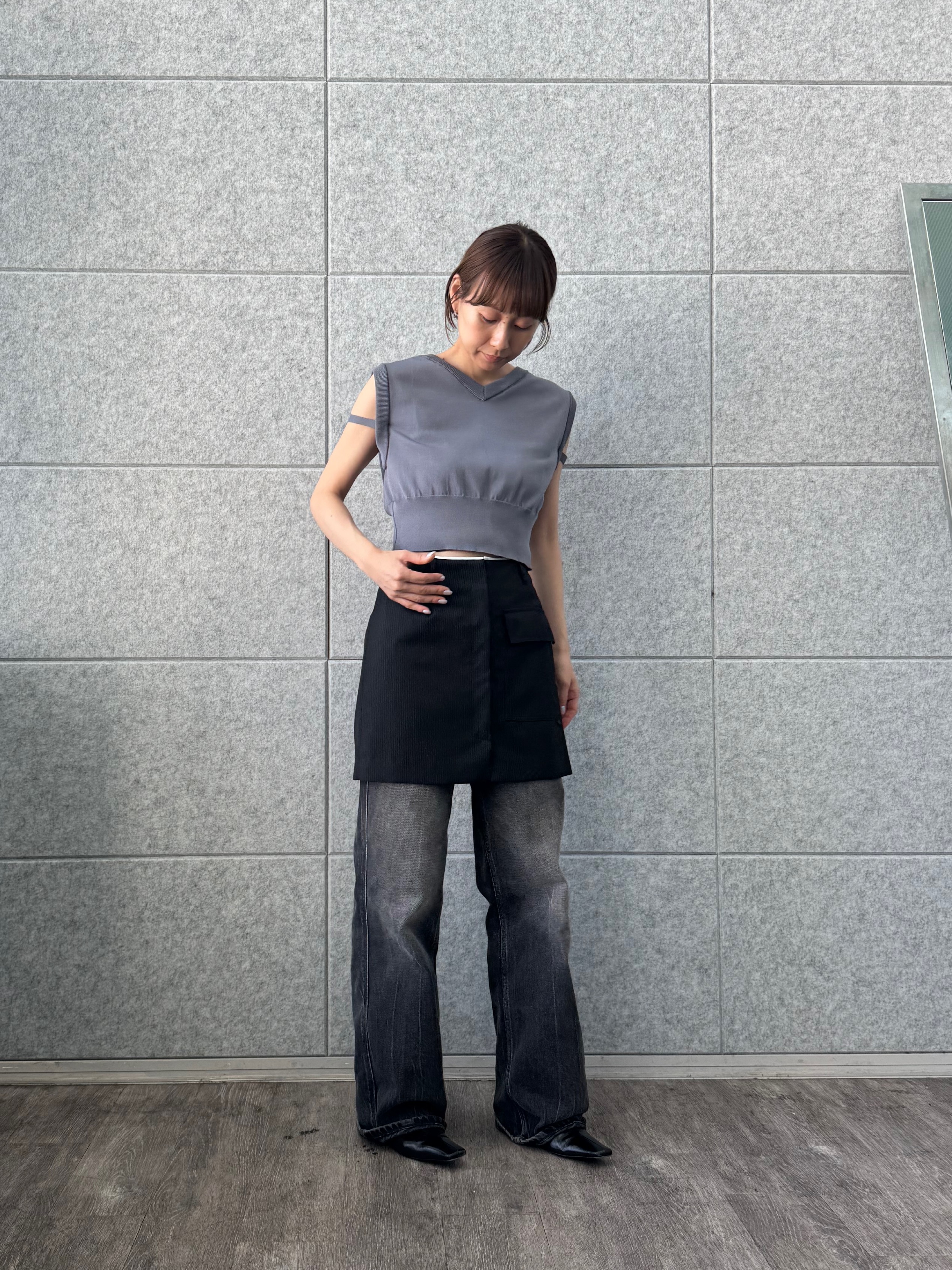 designer yukaさんの「CODE A｜design short vest」を使ったコーディネート
