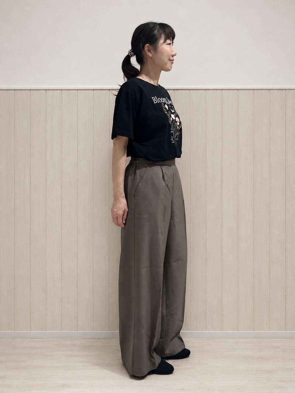 まつみさんの「SHOO･LA･RUE｜【ひんやり/体型カバー】冷房、UV対策で持ってて安心 さらさら五分袖ボレロカーディガン」を使ったコーディネート