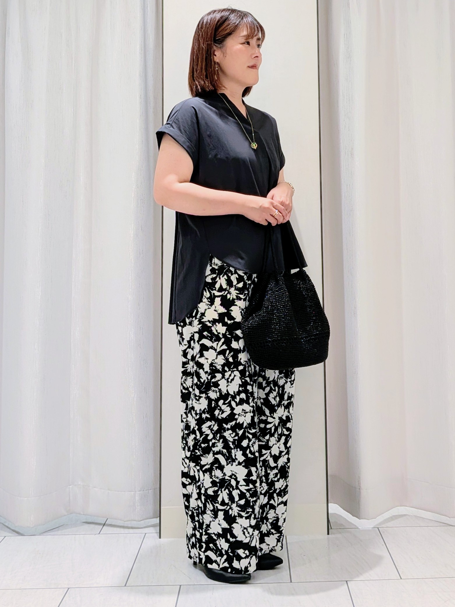 Onumaさんの「UNTITLED｜【多機能付き】バックプリーツデザインブラウス」を使ったコーディネート