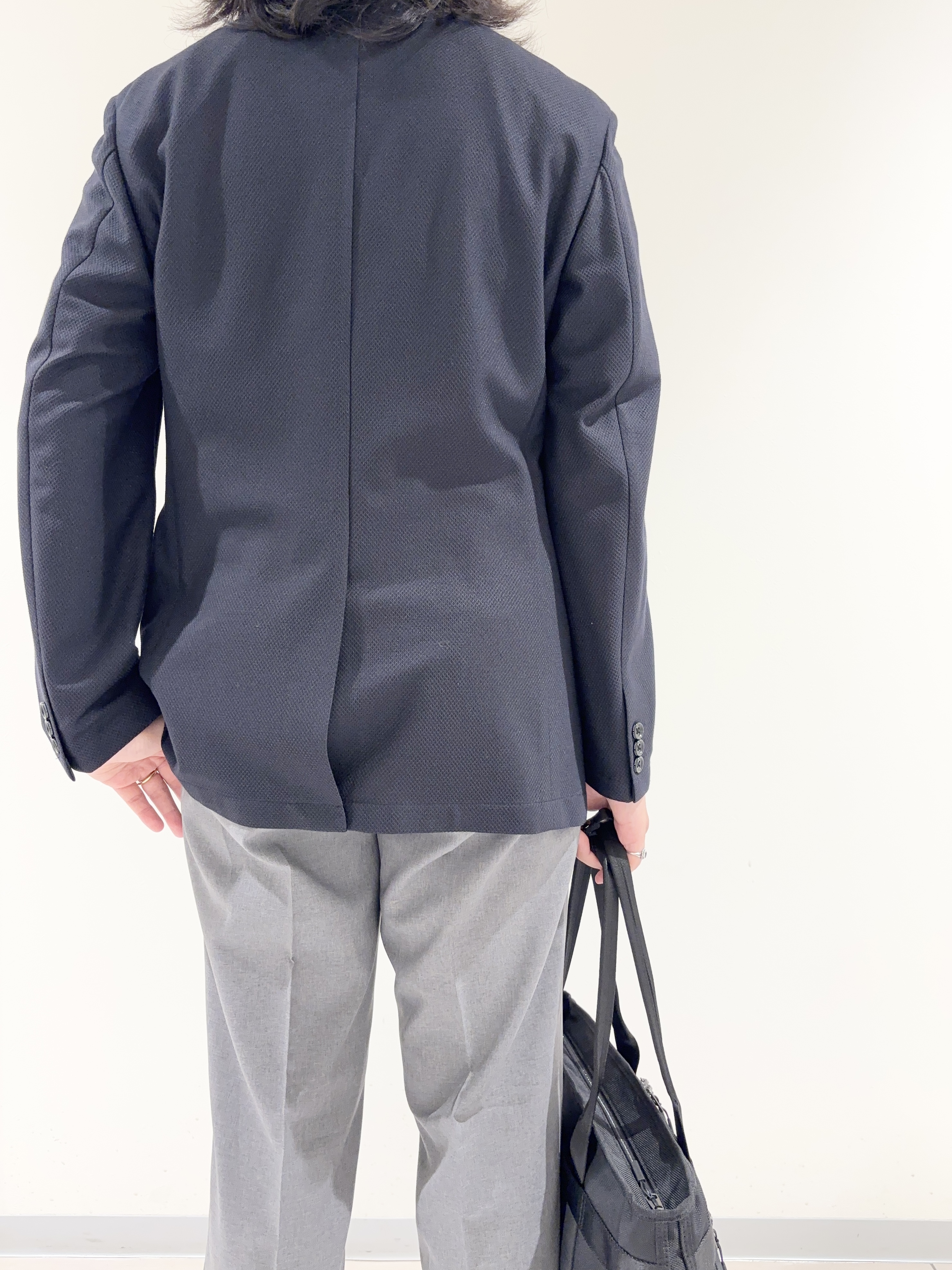 及川さんの「TAKEO KIKUCHI｜【抗菌防臭】CALCULO（R）ジャージ ジャケット」を使ったコーディネート