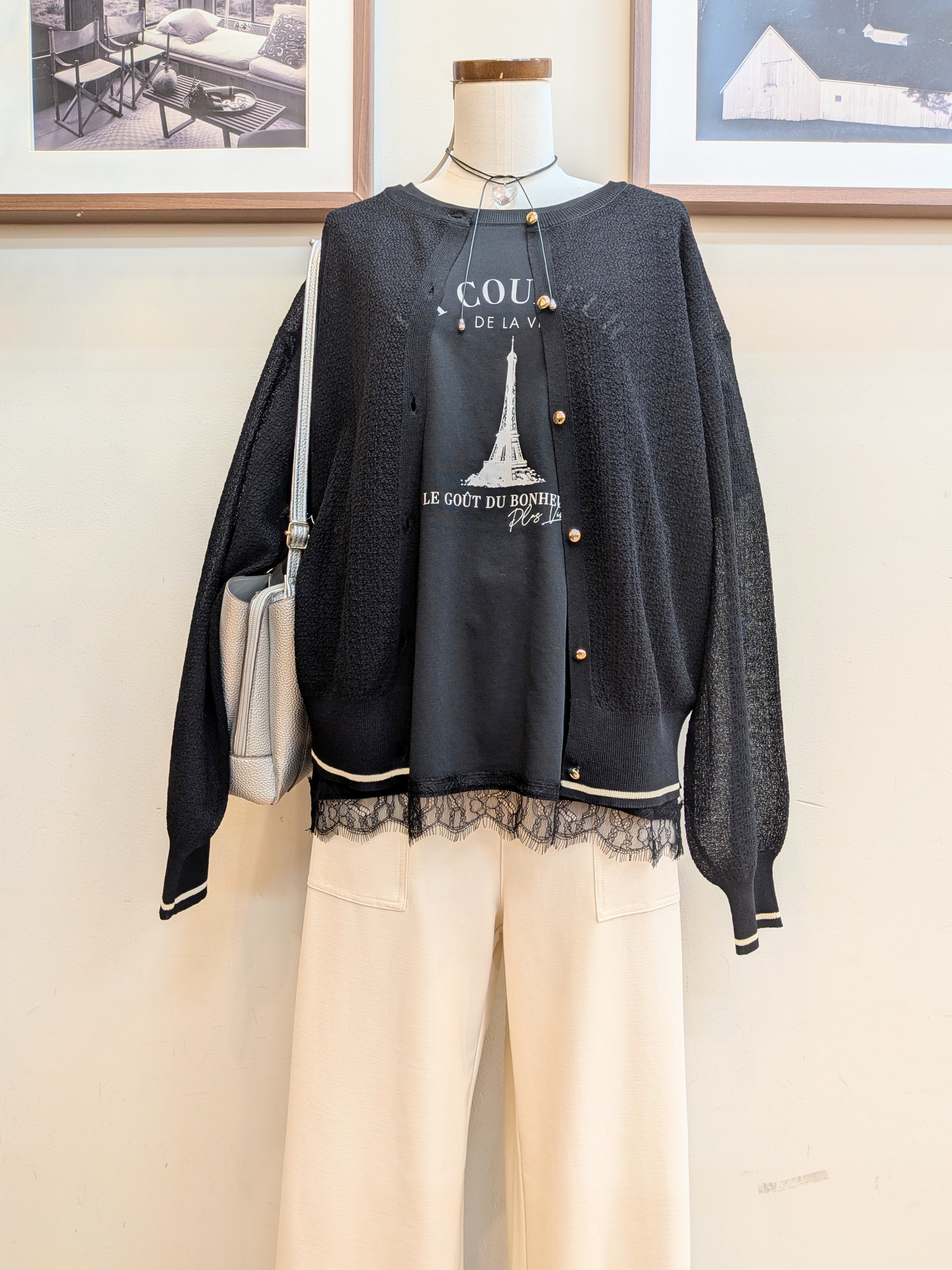 うっちーさんの「SHOO･LA･RUE｜【S-LL/洗濯機可】さらっとタッチ ほんのりシアーカーディガン」を使ったコーディネート