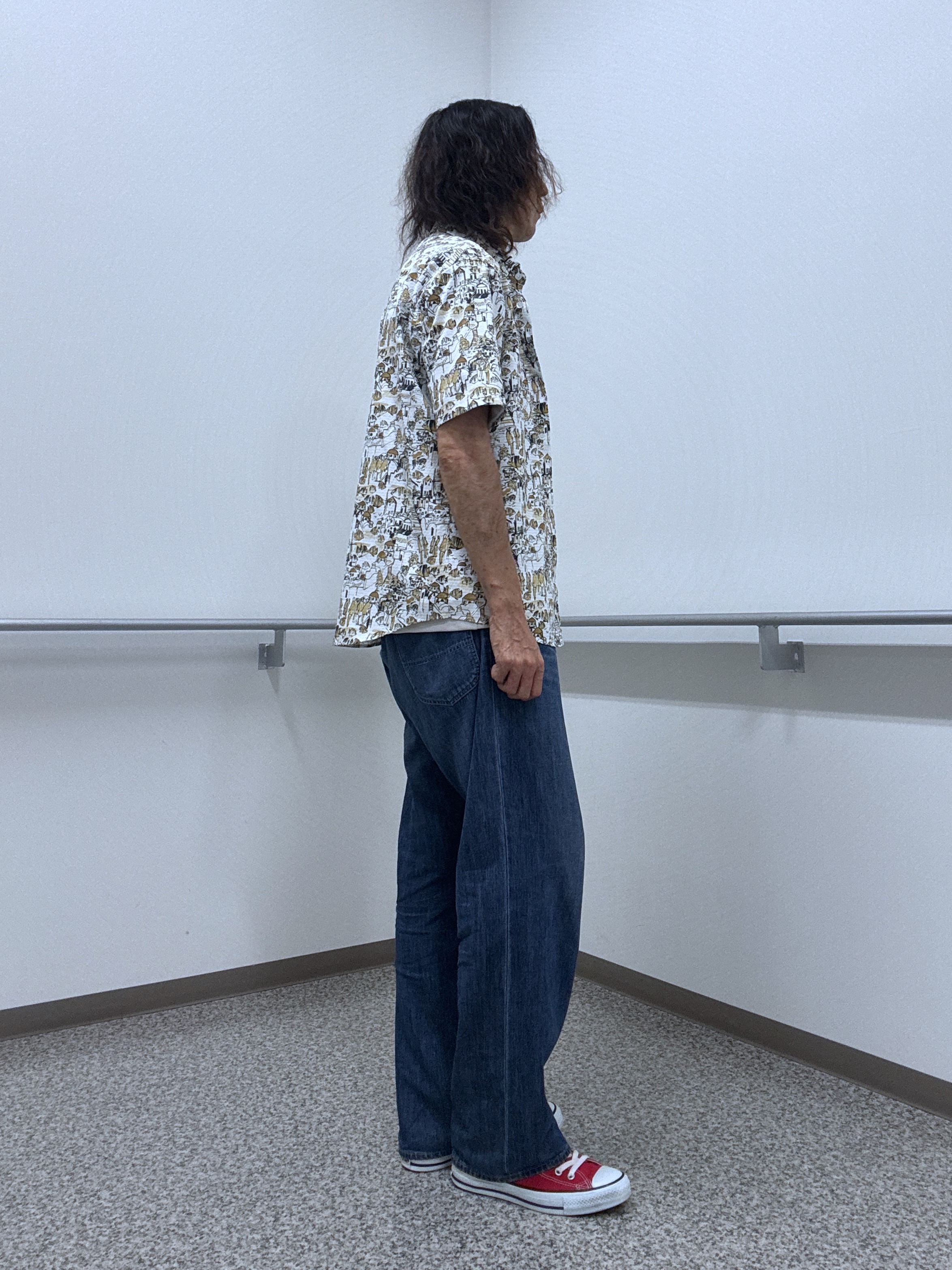 おーのさんの「TAKEO KIKUCHI｜【日本製】JFP DotAir（R）リゾートプリント半袖シャツ」を使ったコーディネート