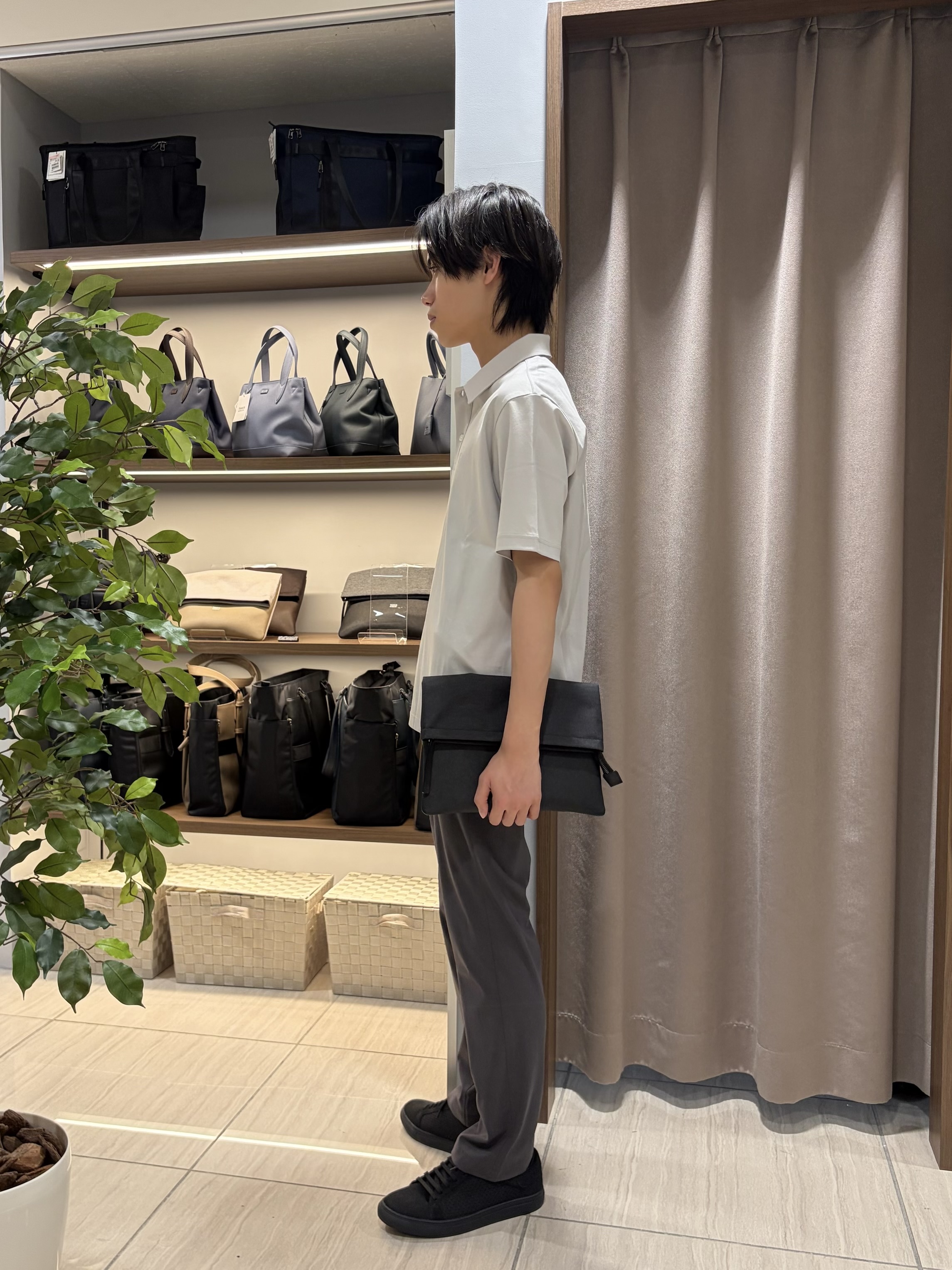 hiroさんの「TAKEO KIKUCHI｜【接触冷感】アイスクリアコットン ワンポイント ポロシャツ」を使ったコーディネート