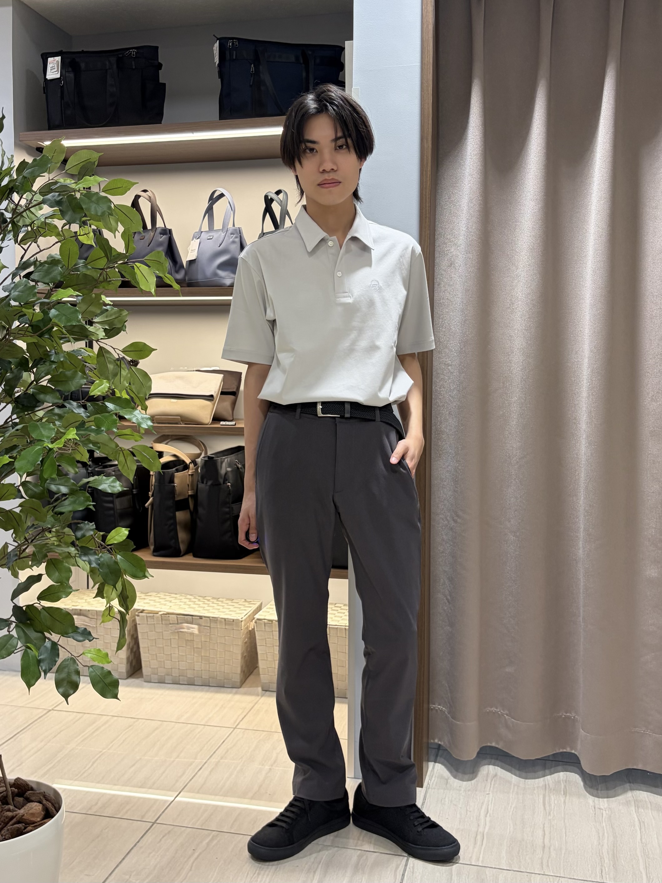 hiroさんの「TAKEO KIKUCHI｜【接触冷感】アイスクリアコットン ワンポイント ポロシャツ」を使ったコーディネート