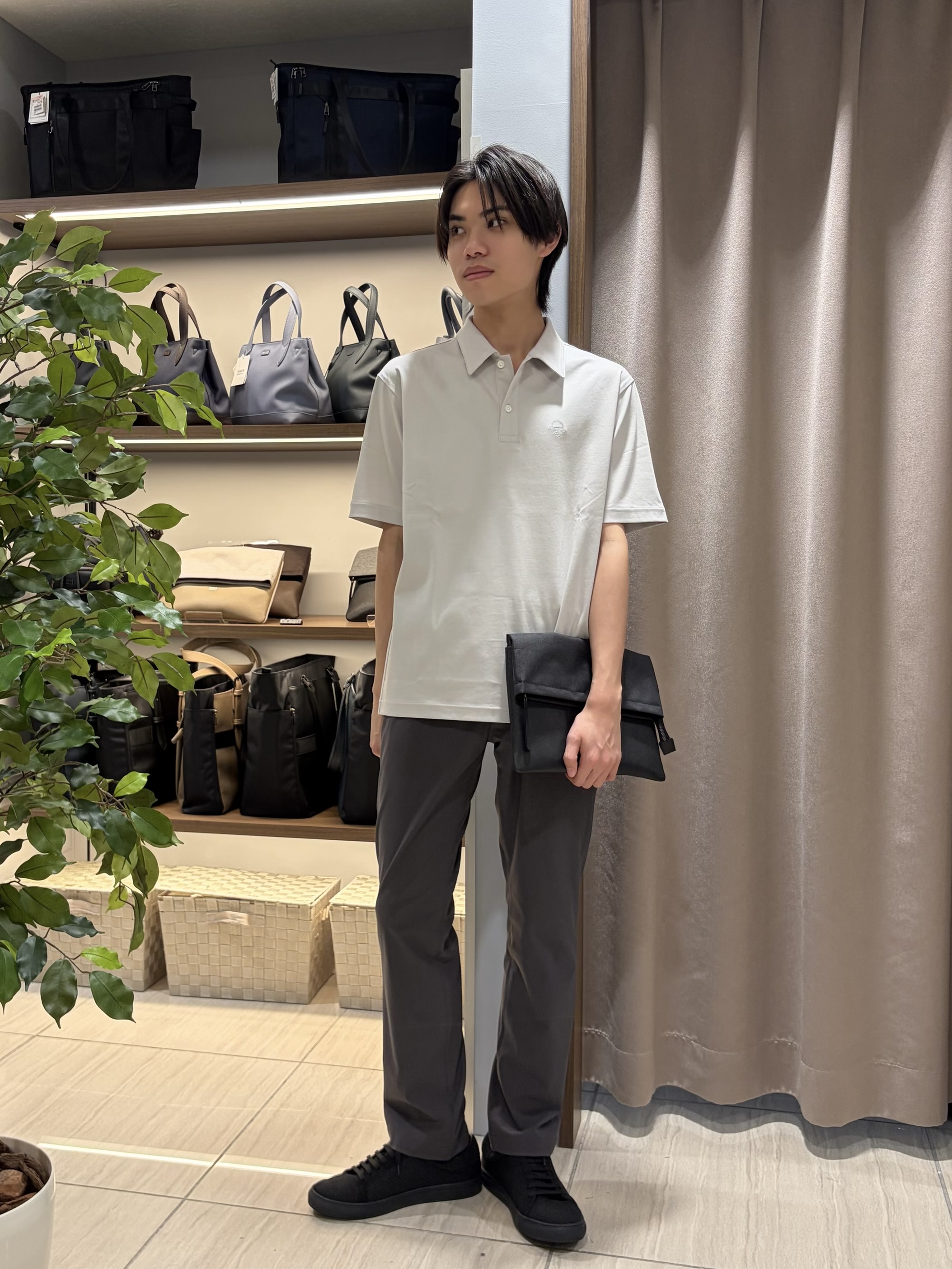 hiroさんの「TAKEO KIKUCHI｜【接触冷感】アイスクリアコットン ワンポイント ポロシャツ」を使ったコーディネート