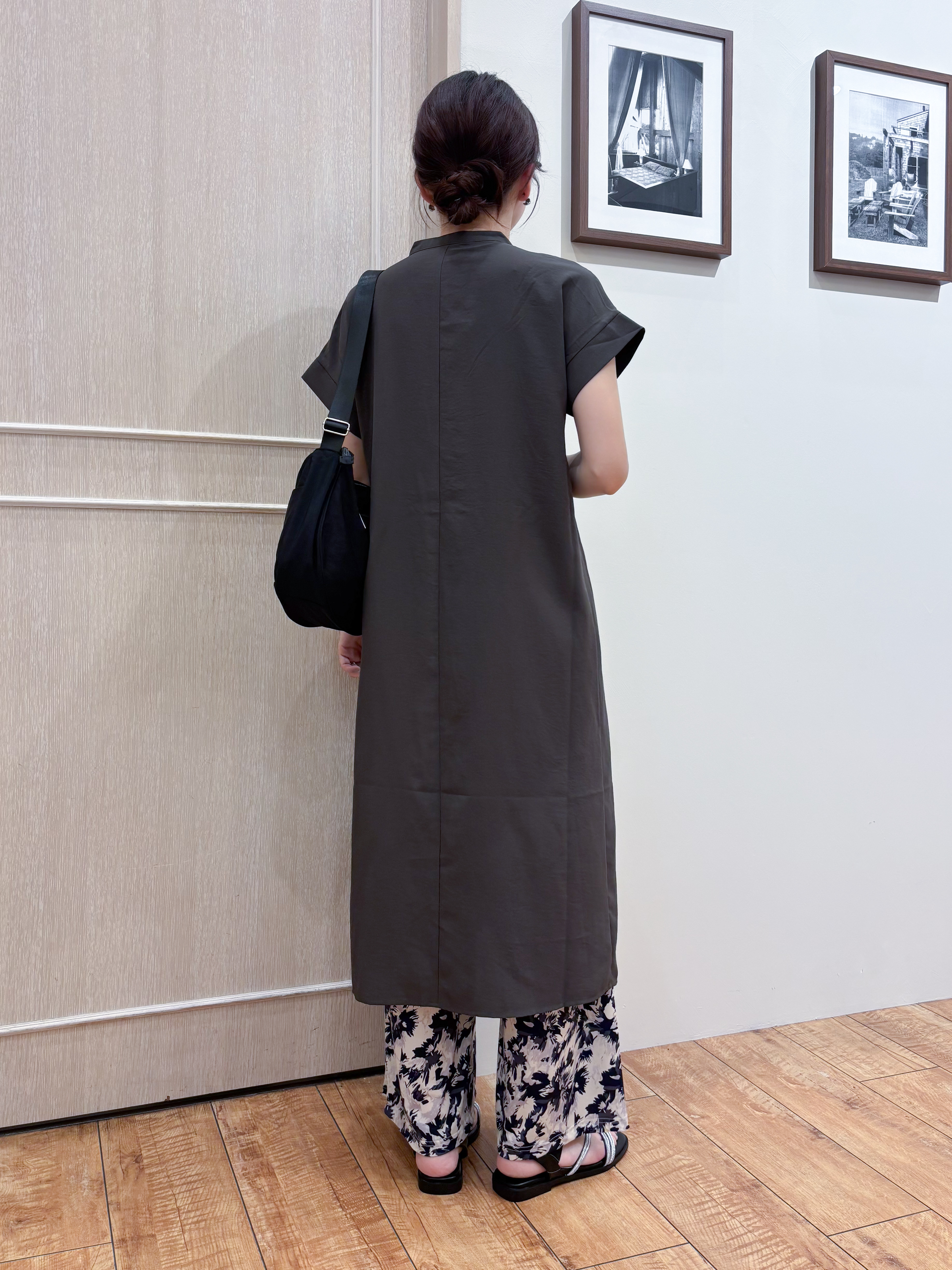 なみさんの「SHOO･LA･RUE｜【S-LL/洗濯機可】ピンタックデザインがサマ見え Aラインワンピース」を使ったコーディネート